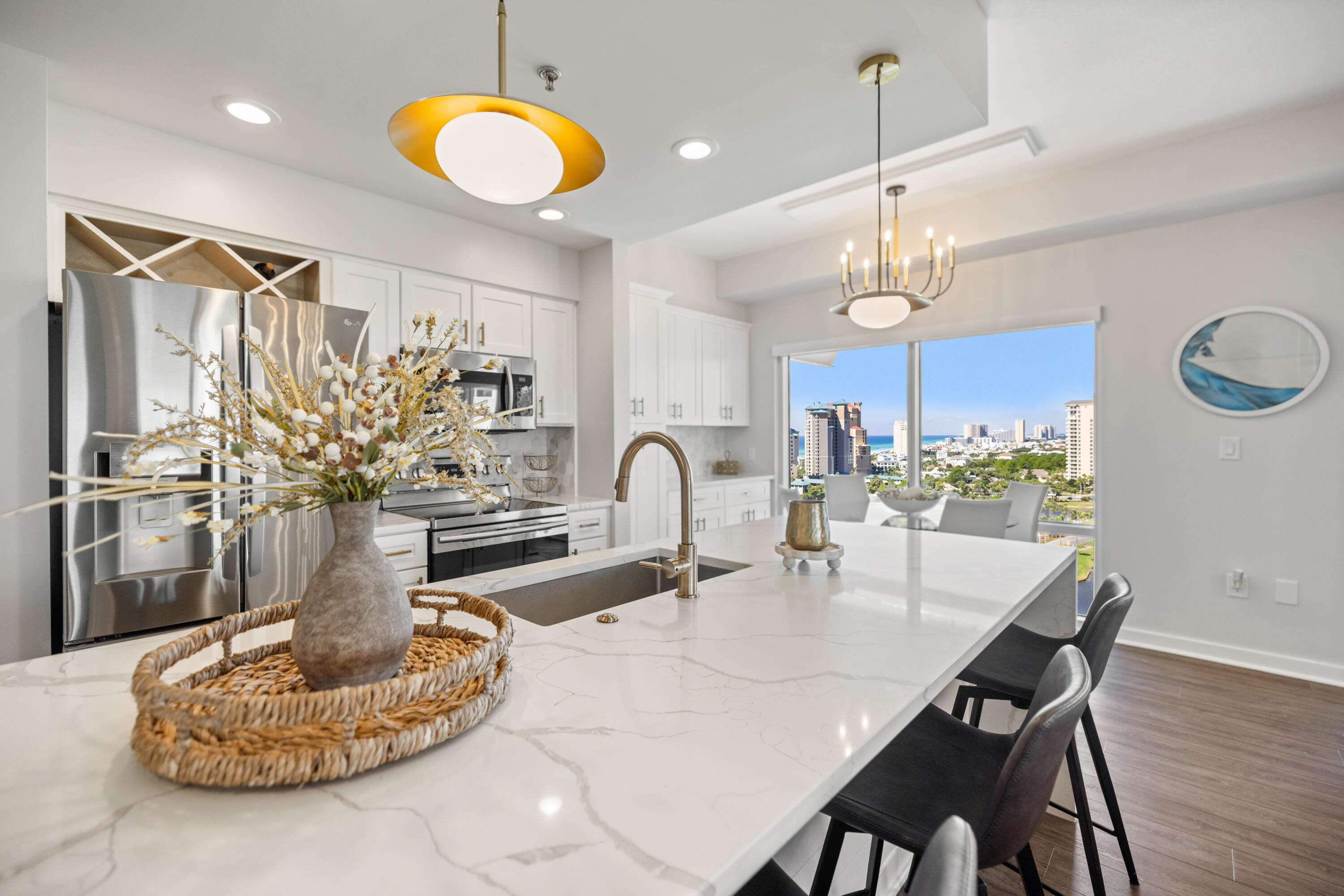 LUAU II - Residential