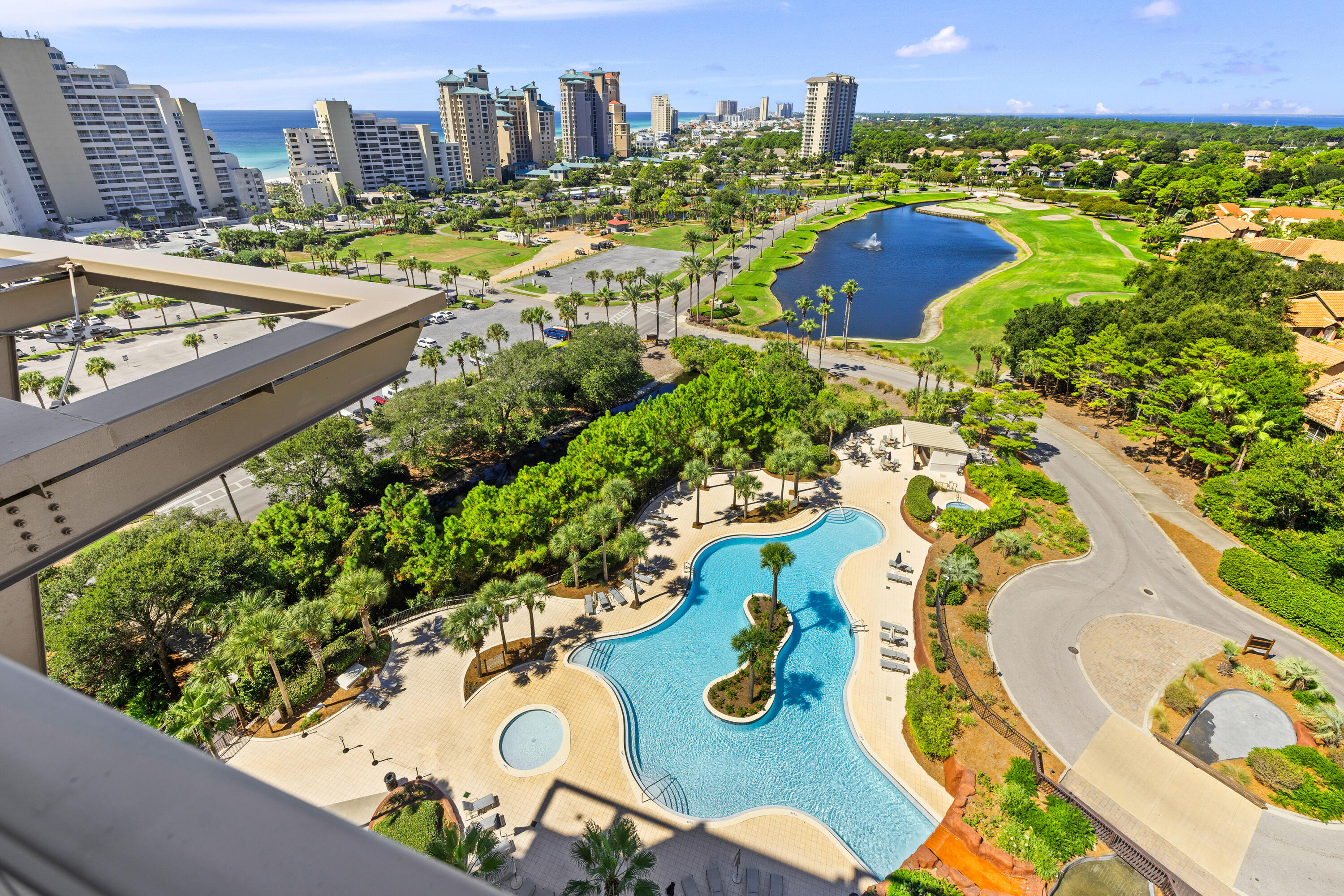 LUAU II - Residential