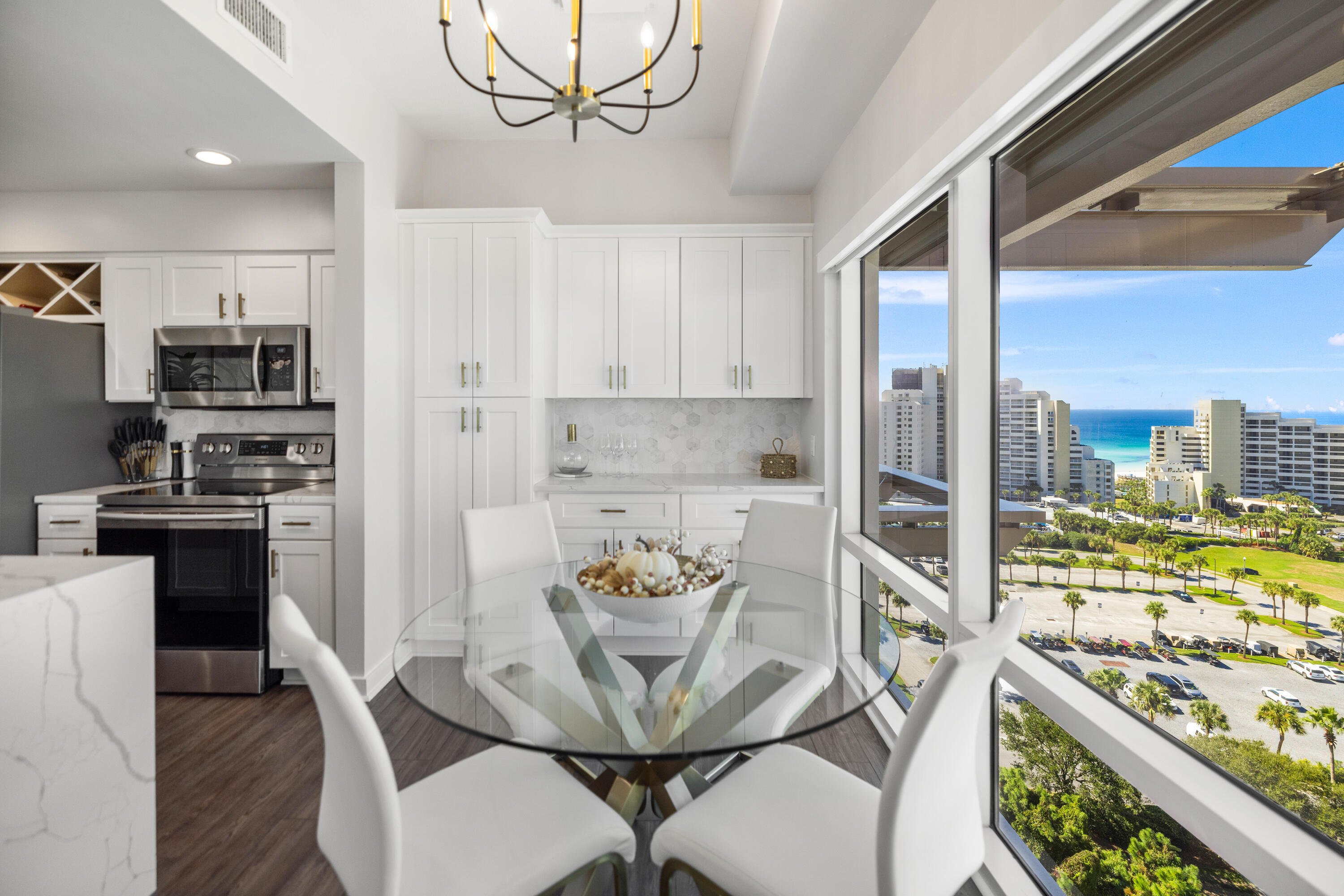 LUAU II - Residential