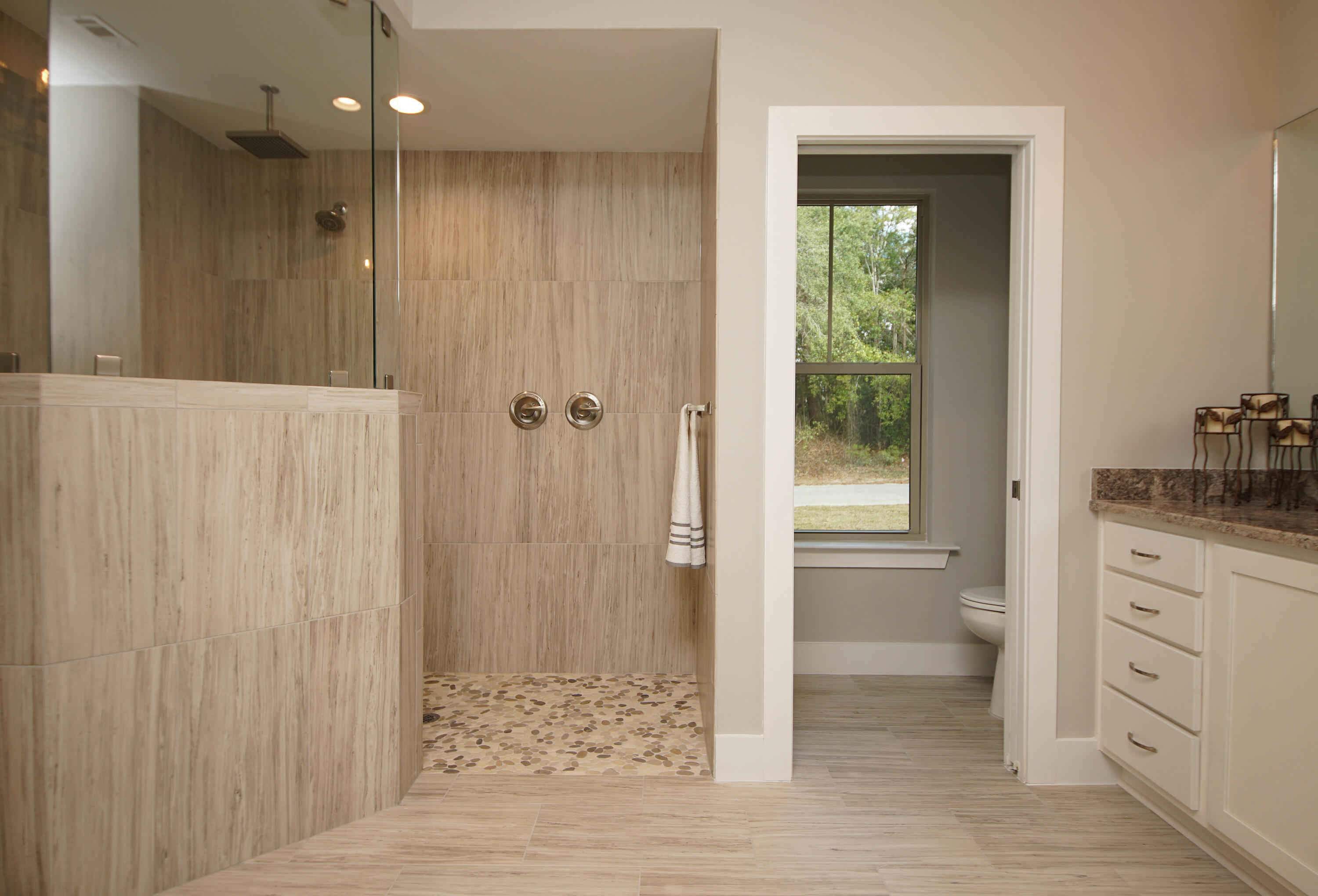 BLUEWATER COMMON - Residential