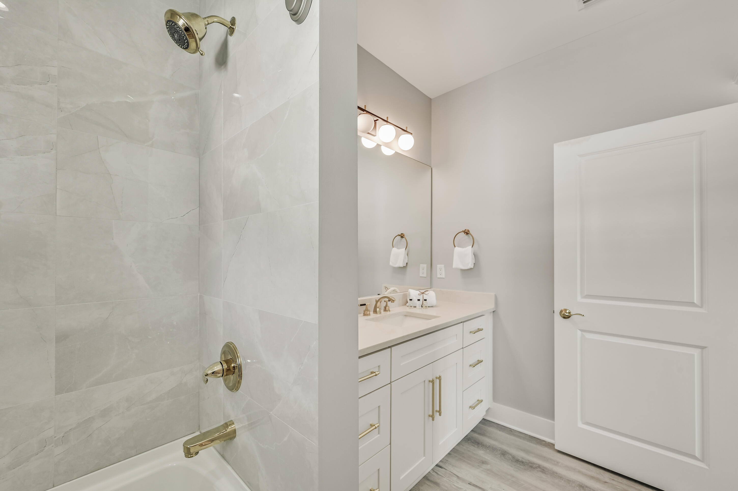 SEACREST - Residential