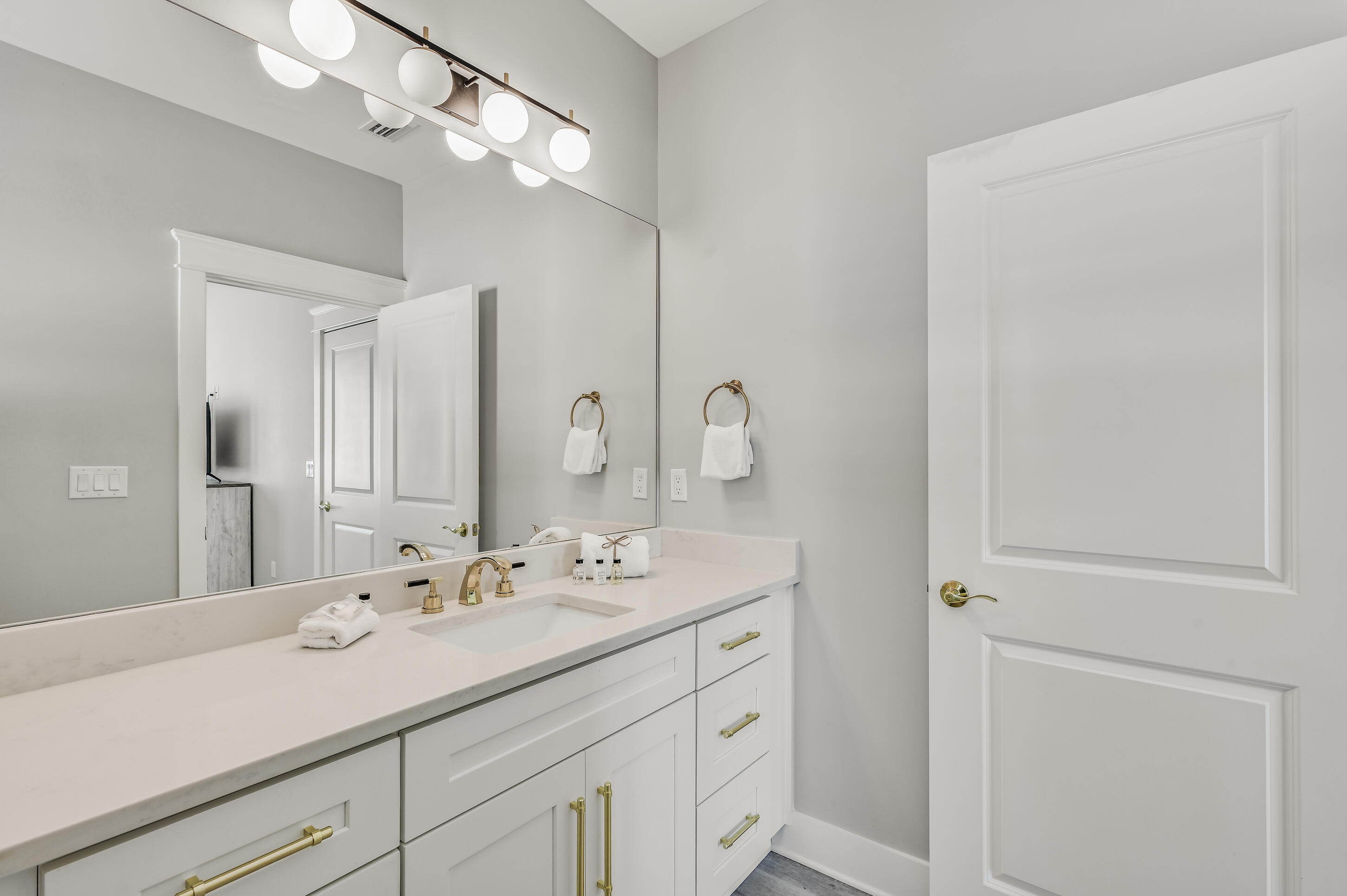 SEACREST - Residential