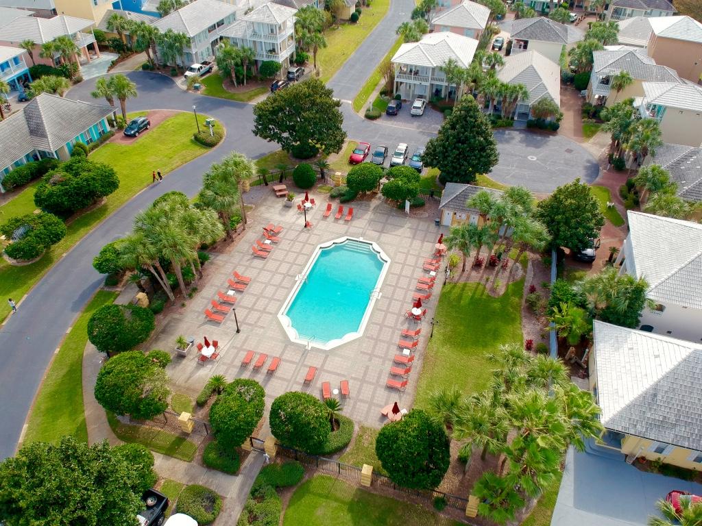 EMERALD SHORES OF SOUTH WALTON - Residential