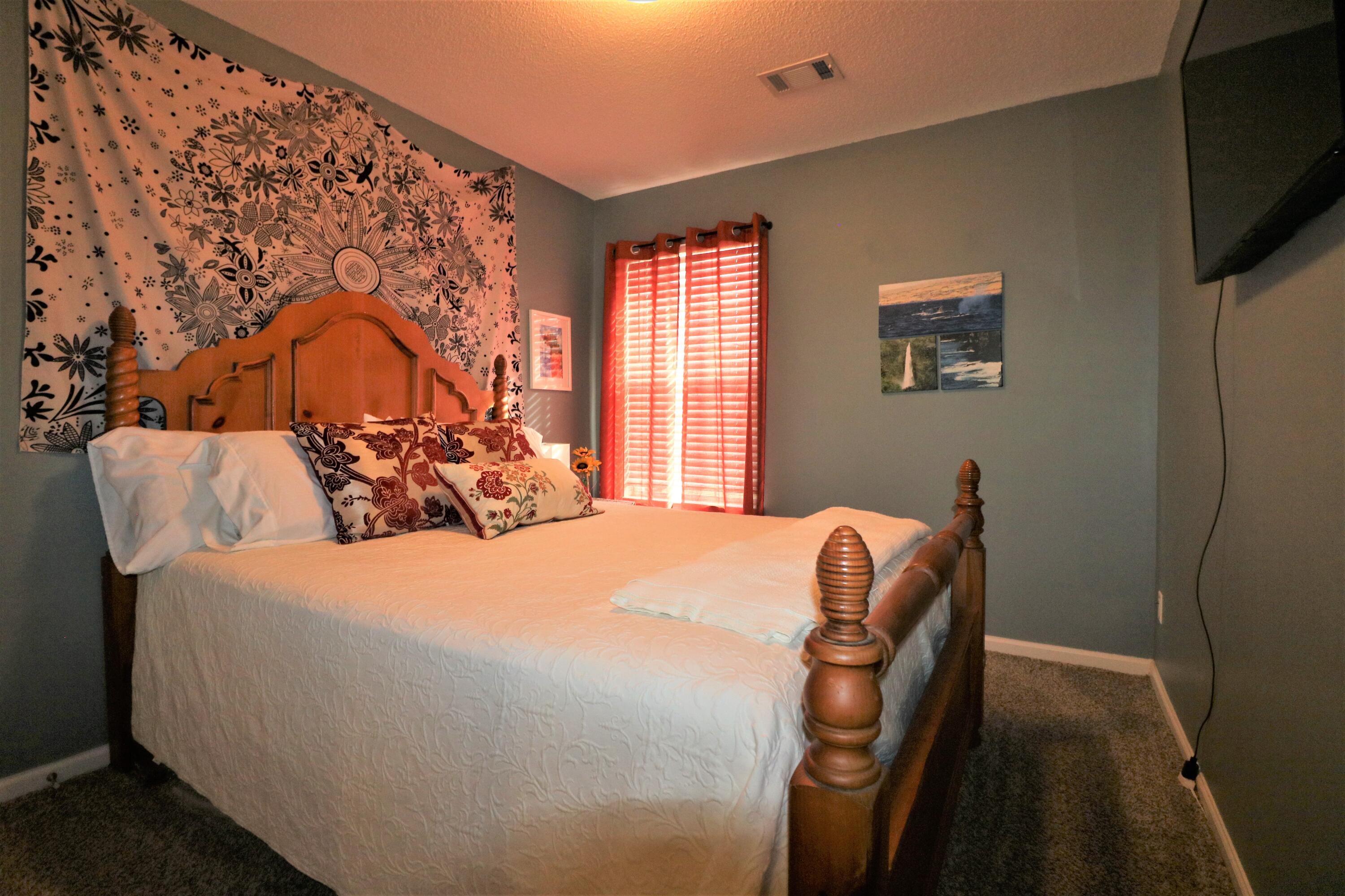 ROLLING PINES - Residential