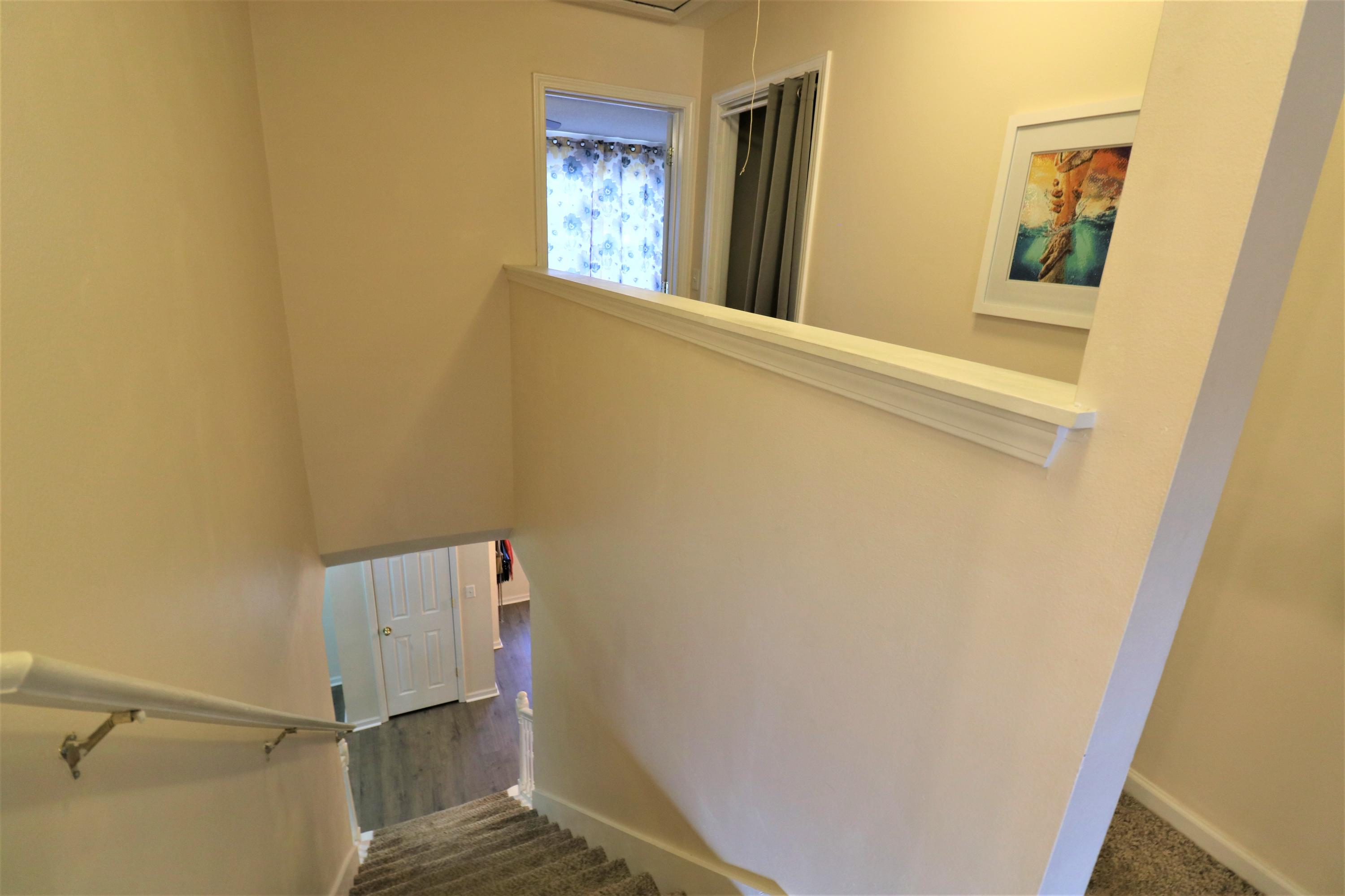 ROLLING PINES - Residential