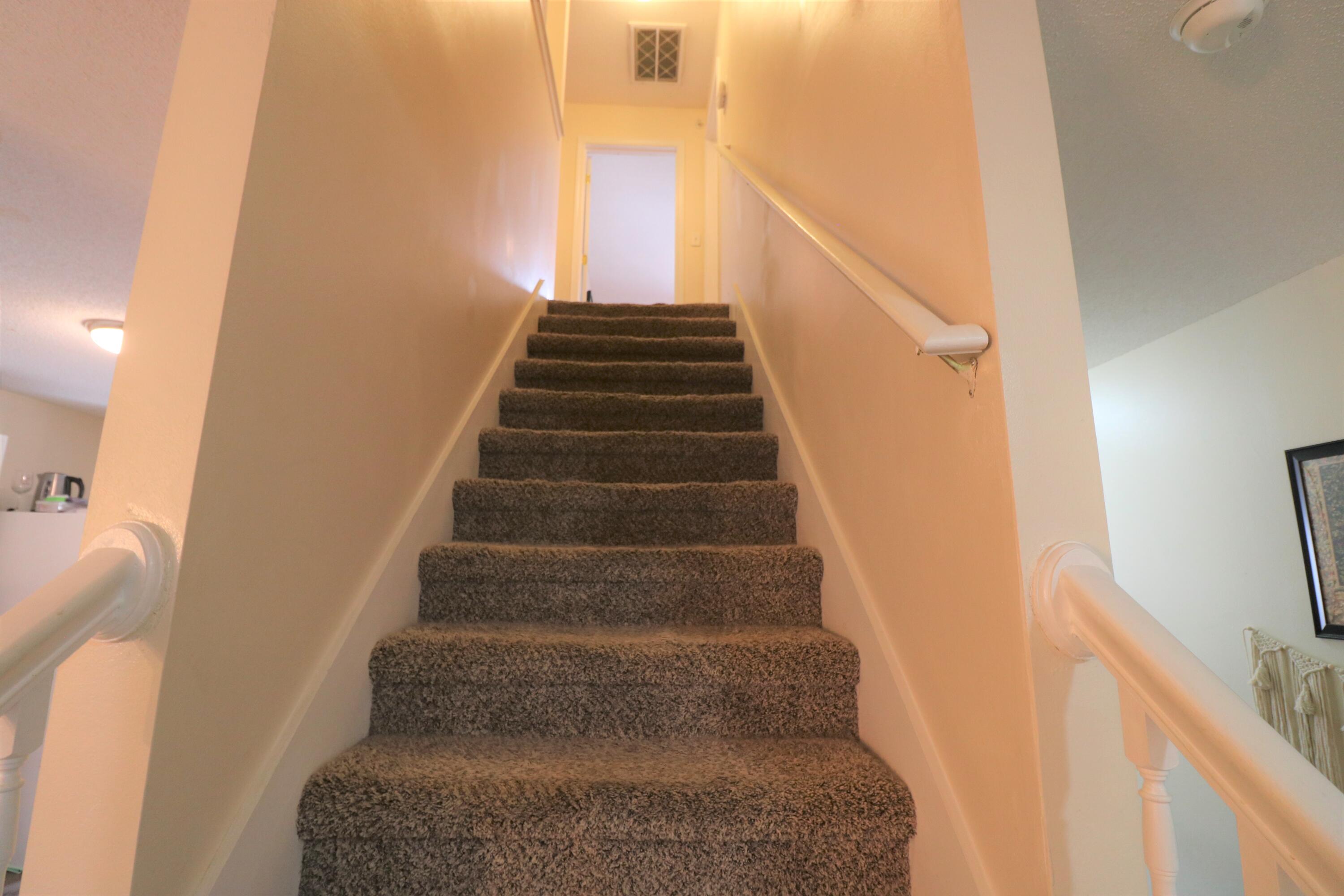 ROLLING PINES - Residential