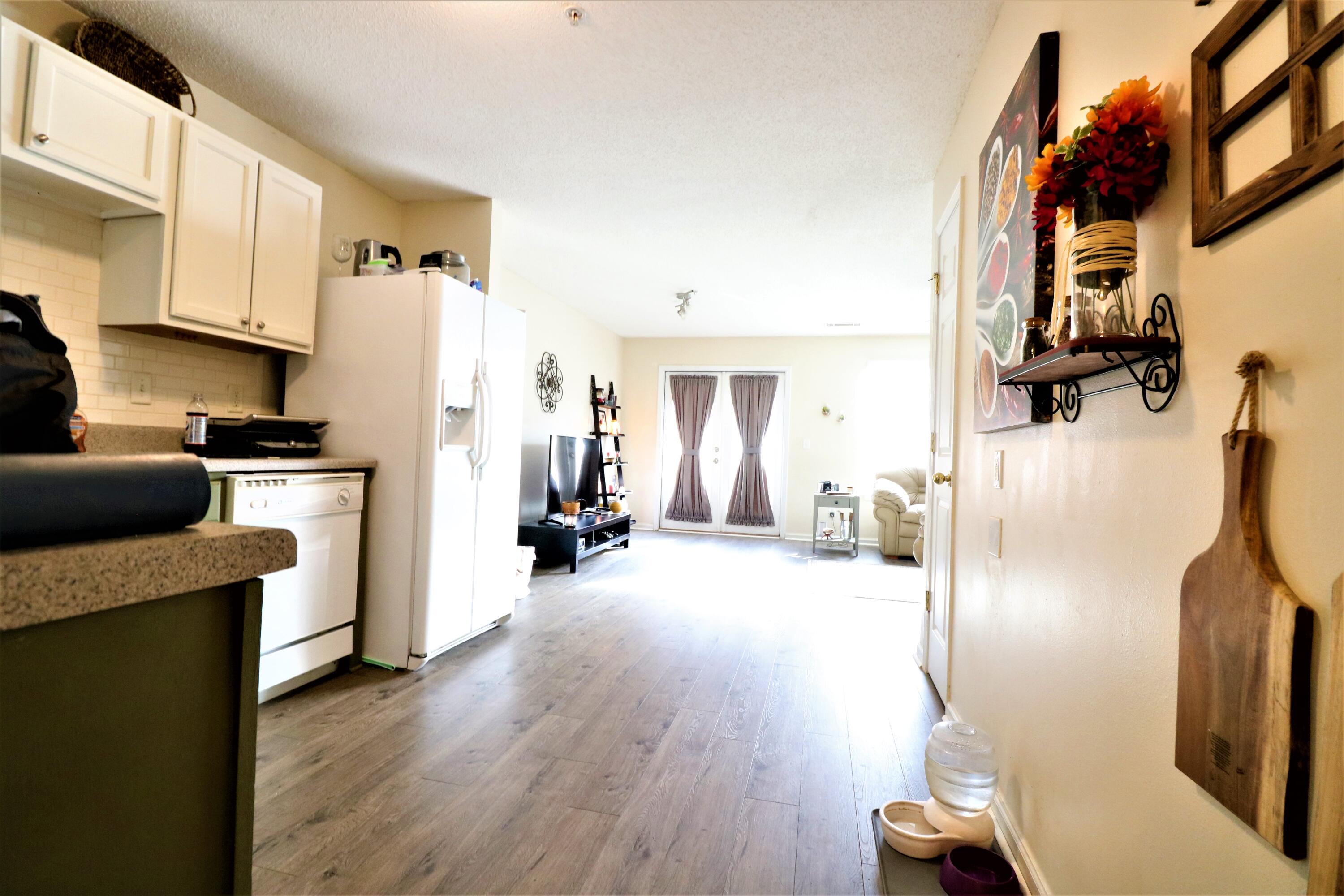 ROLLING PINES - Residential