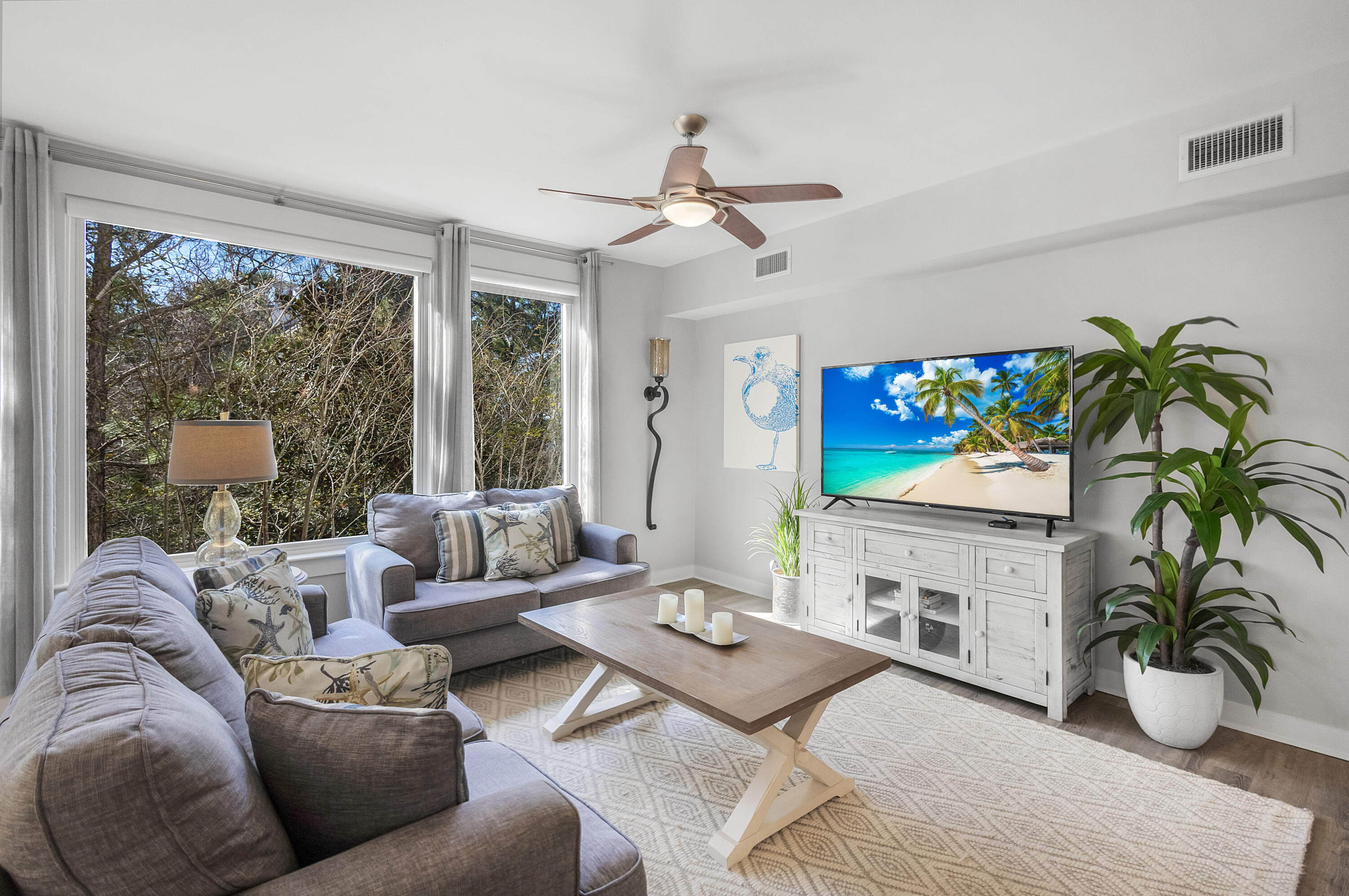 BAHIA CONDO - Residential