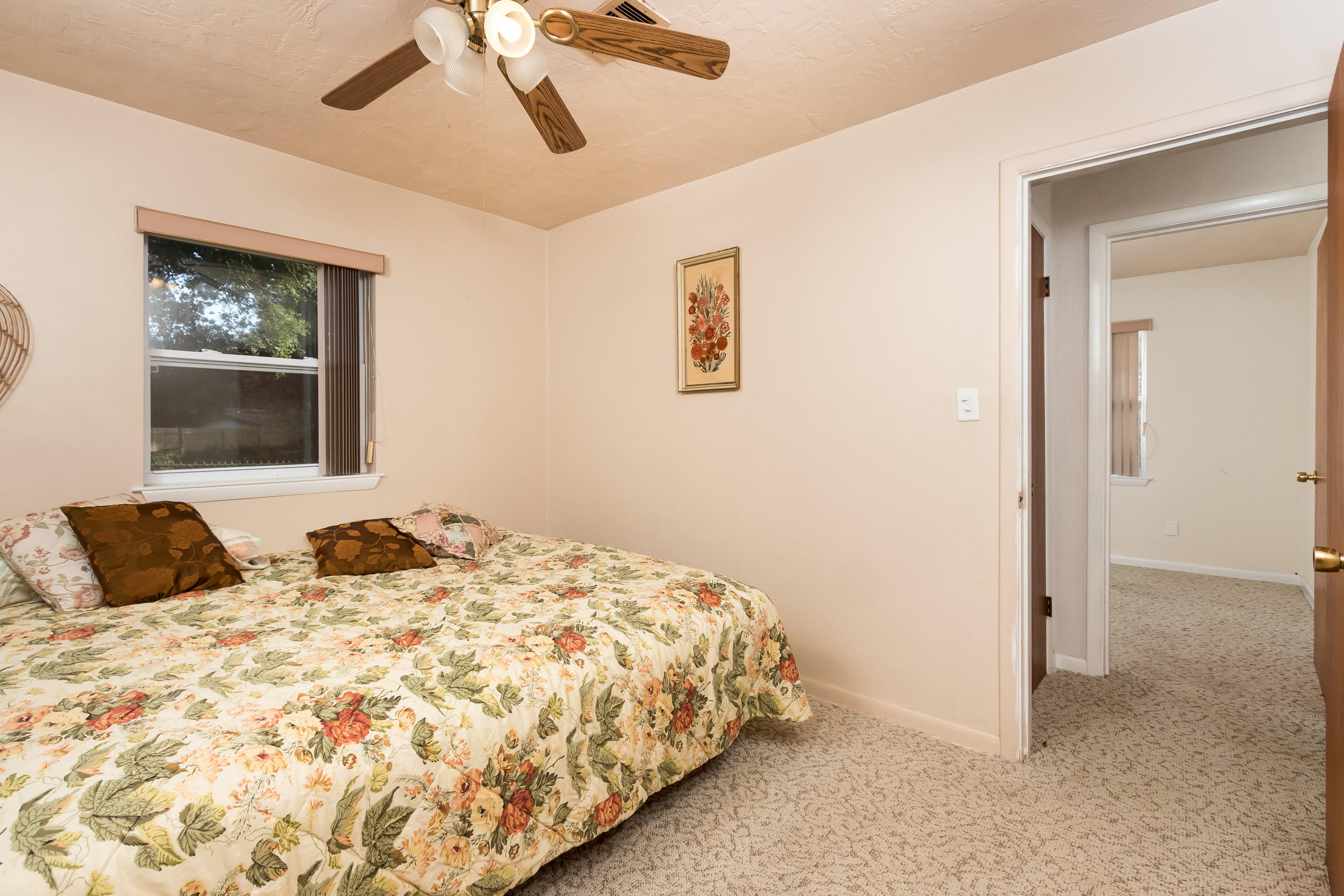 OAK TREE PARK - Residential