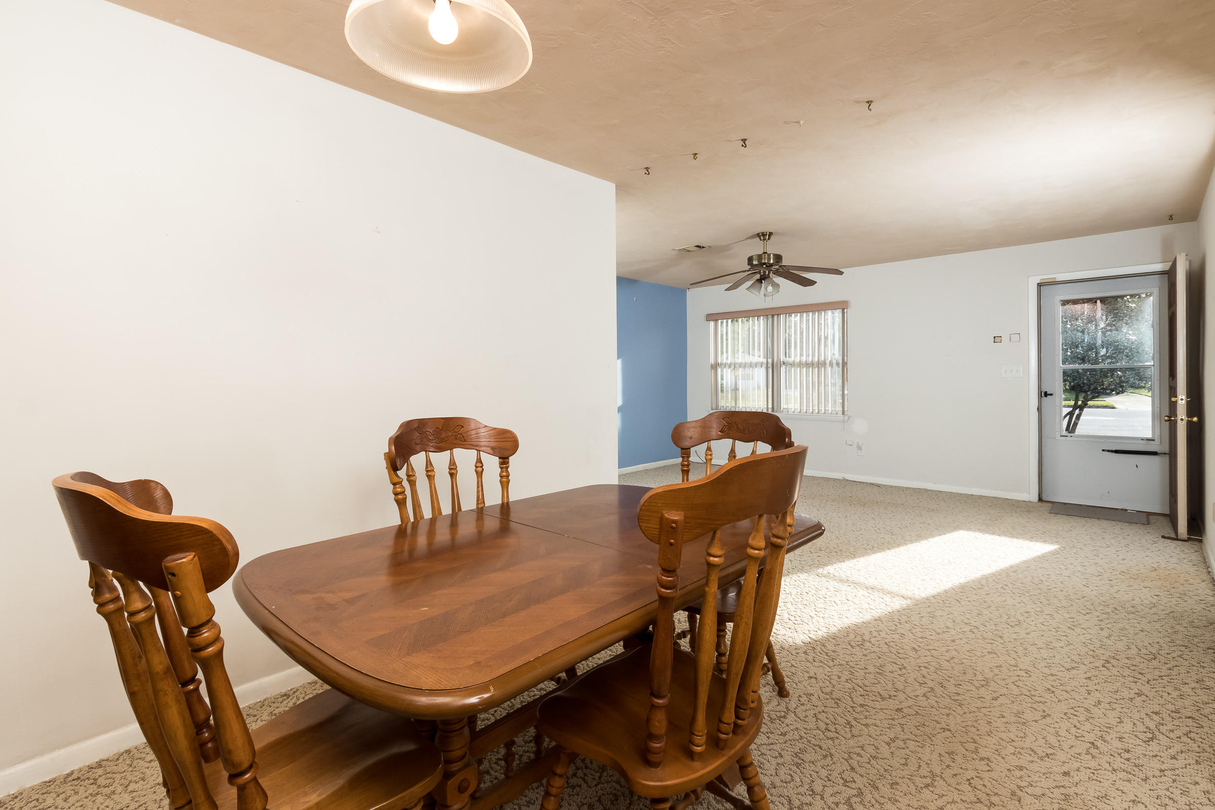 OAK TREE PARK - Residential