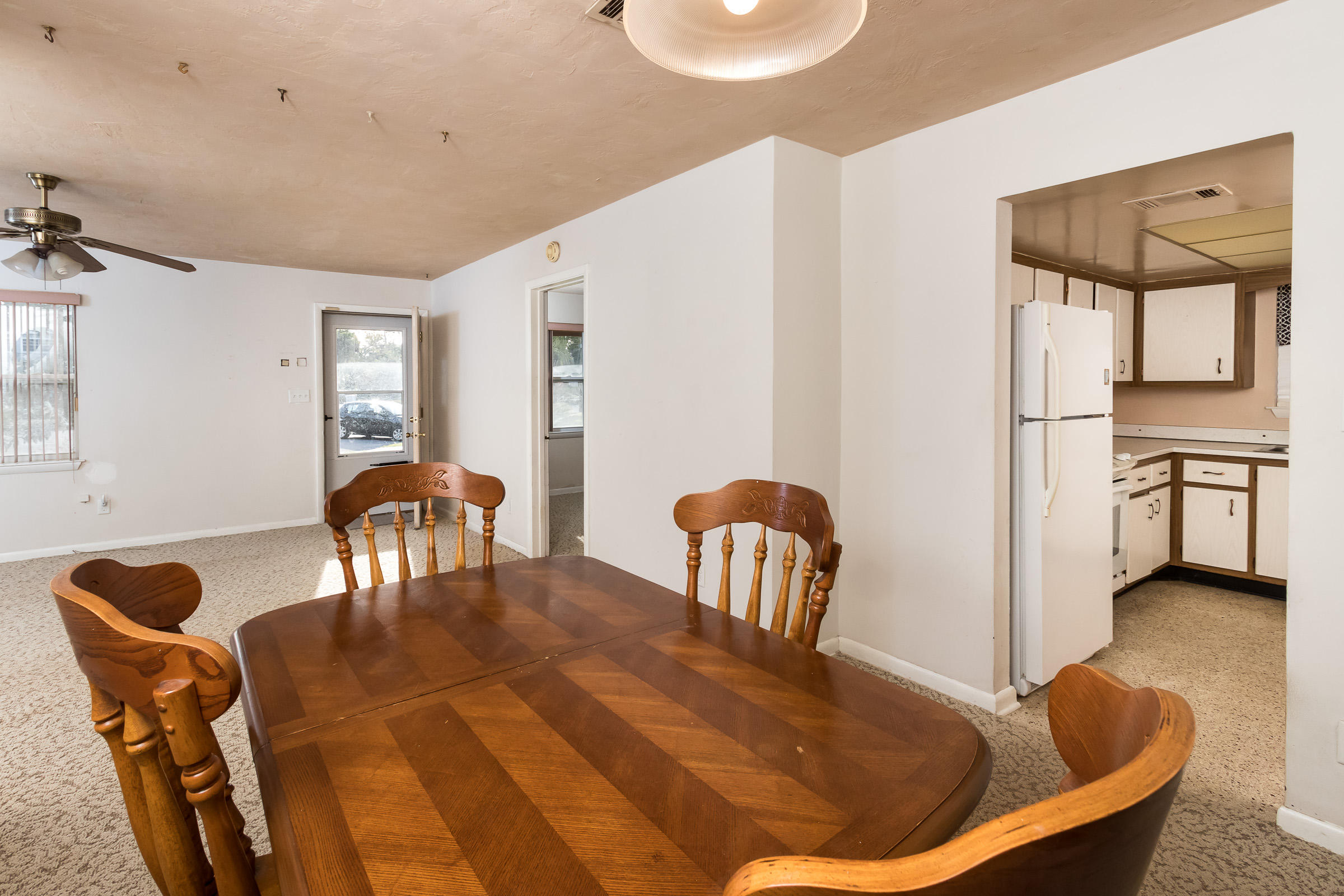 OAK TREE PARK - Residential