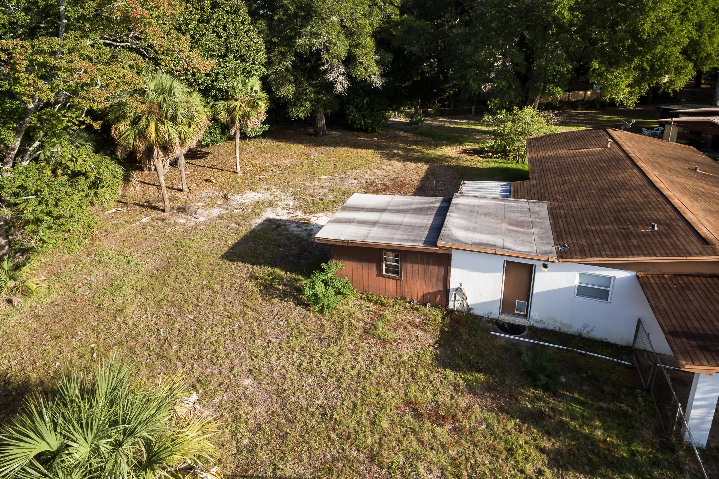 OAK TREE PARK - Residential