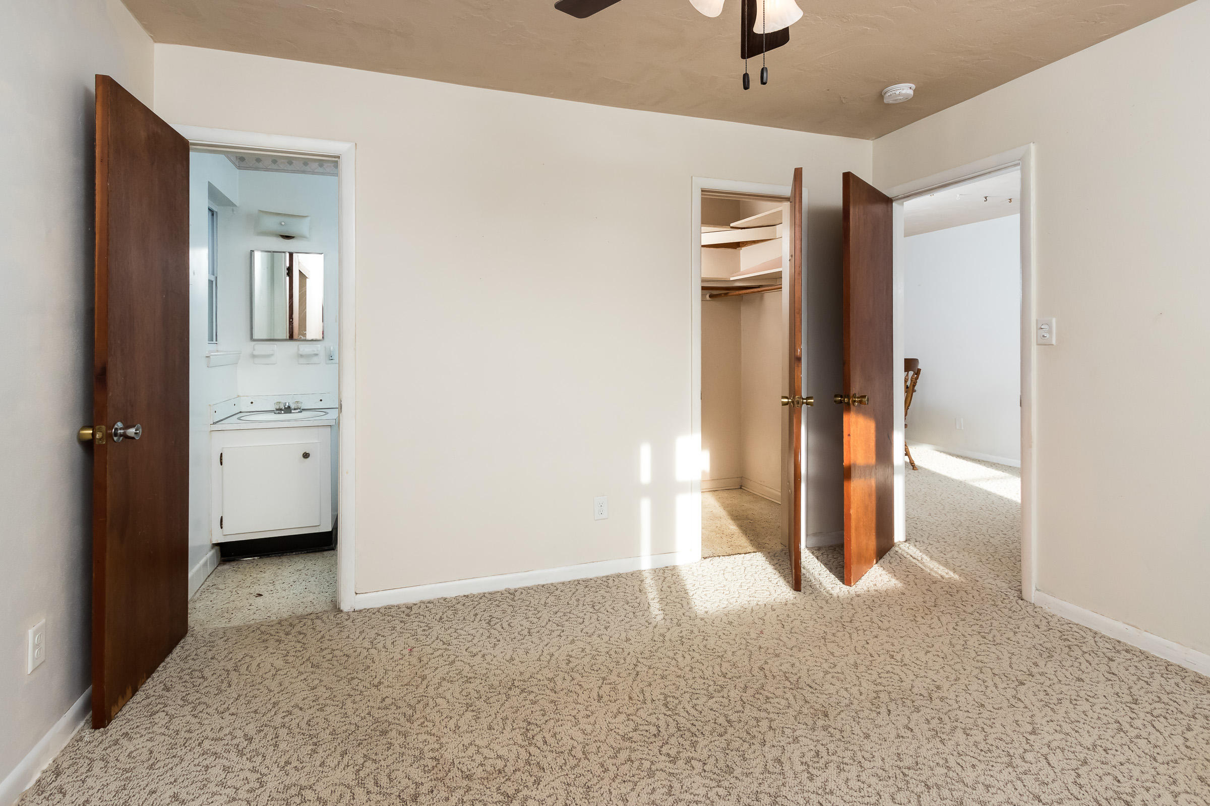 OAK TREE PARK - Residential