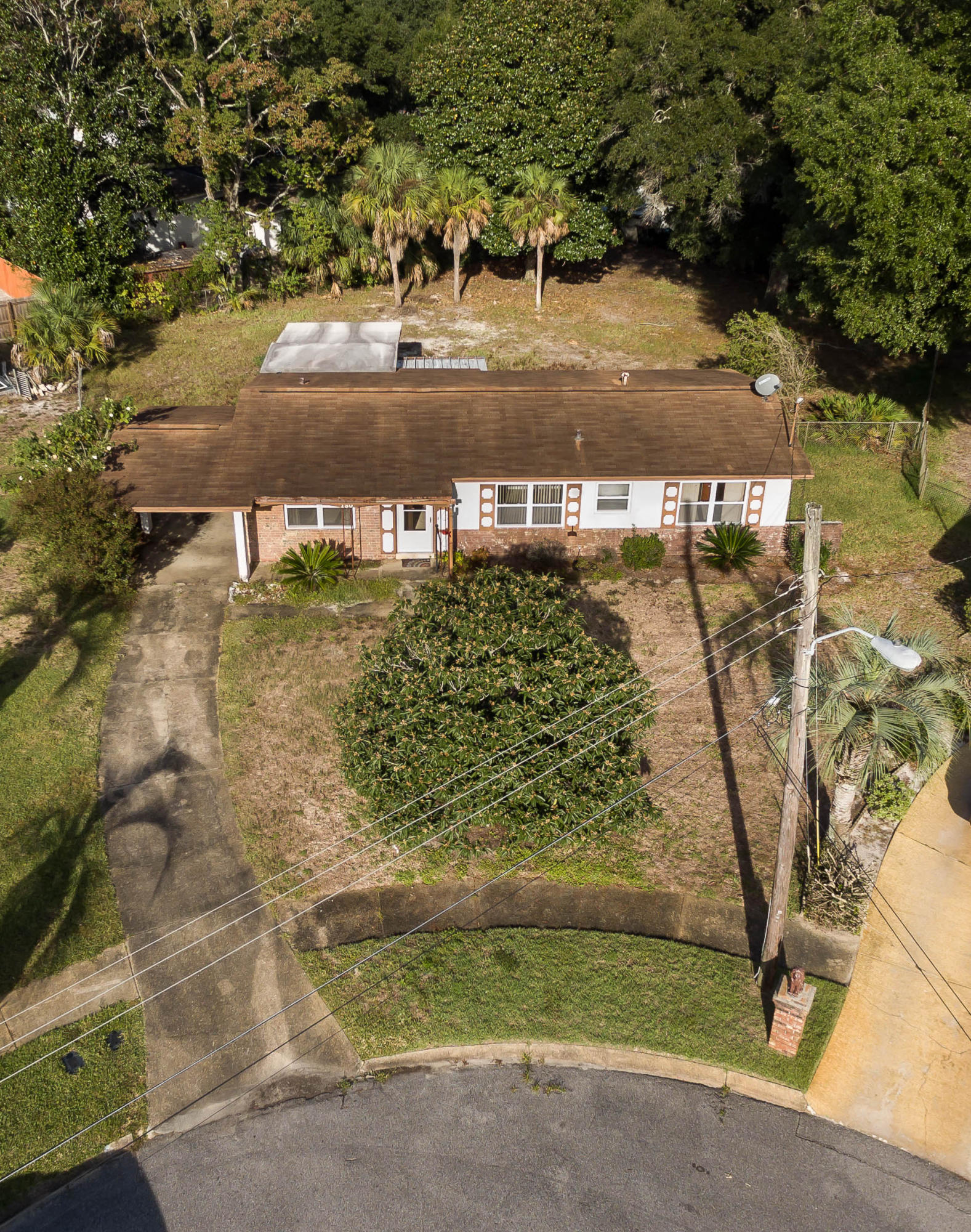 OAK TREE PARK - Residential