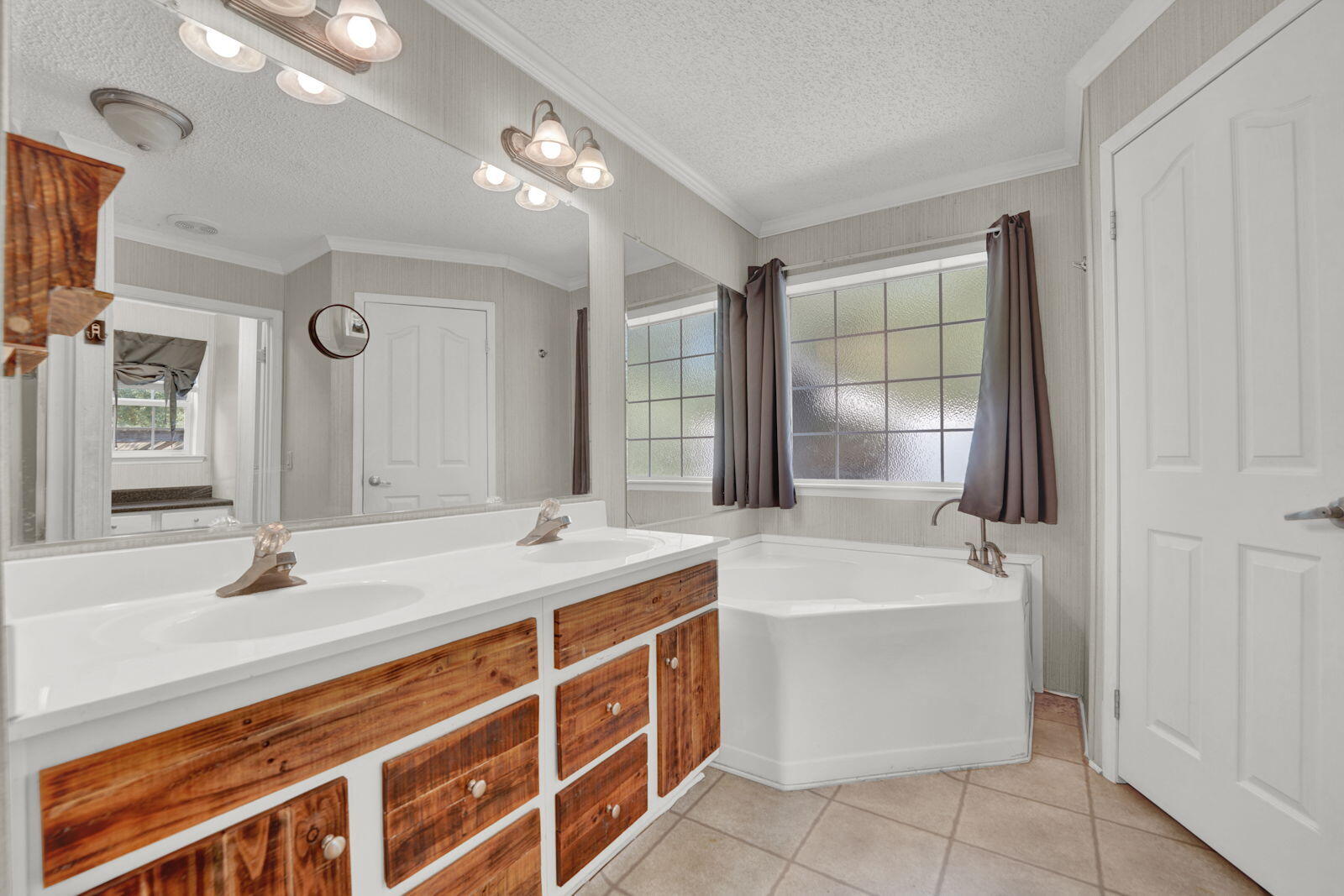W C Graves Estate - Residential