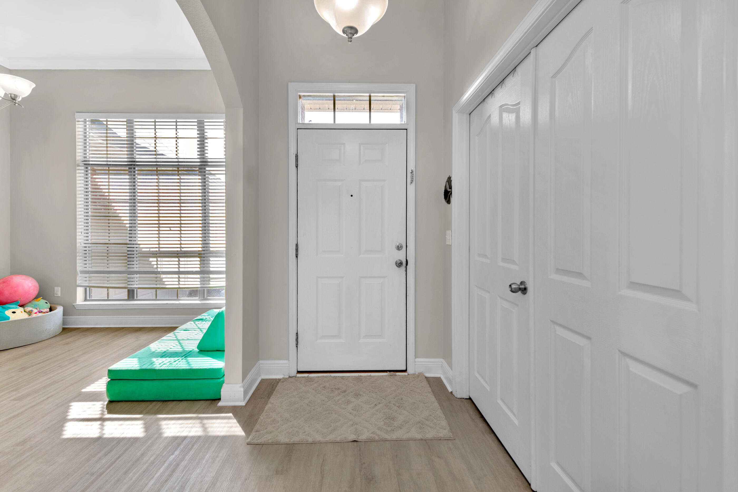 ROLLING RIDGE - Residential