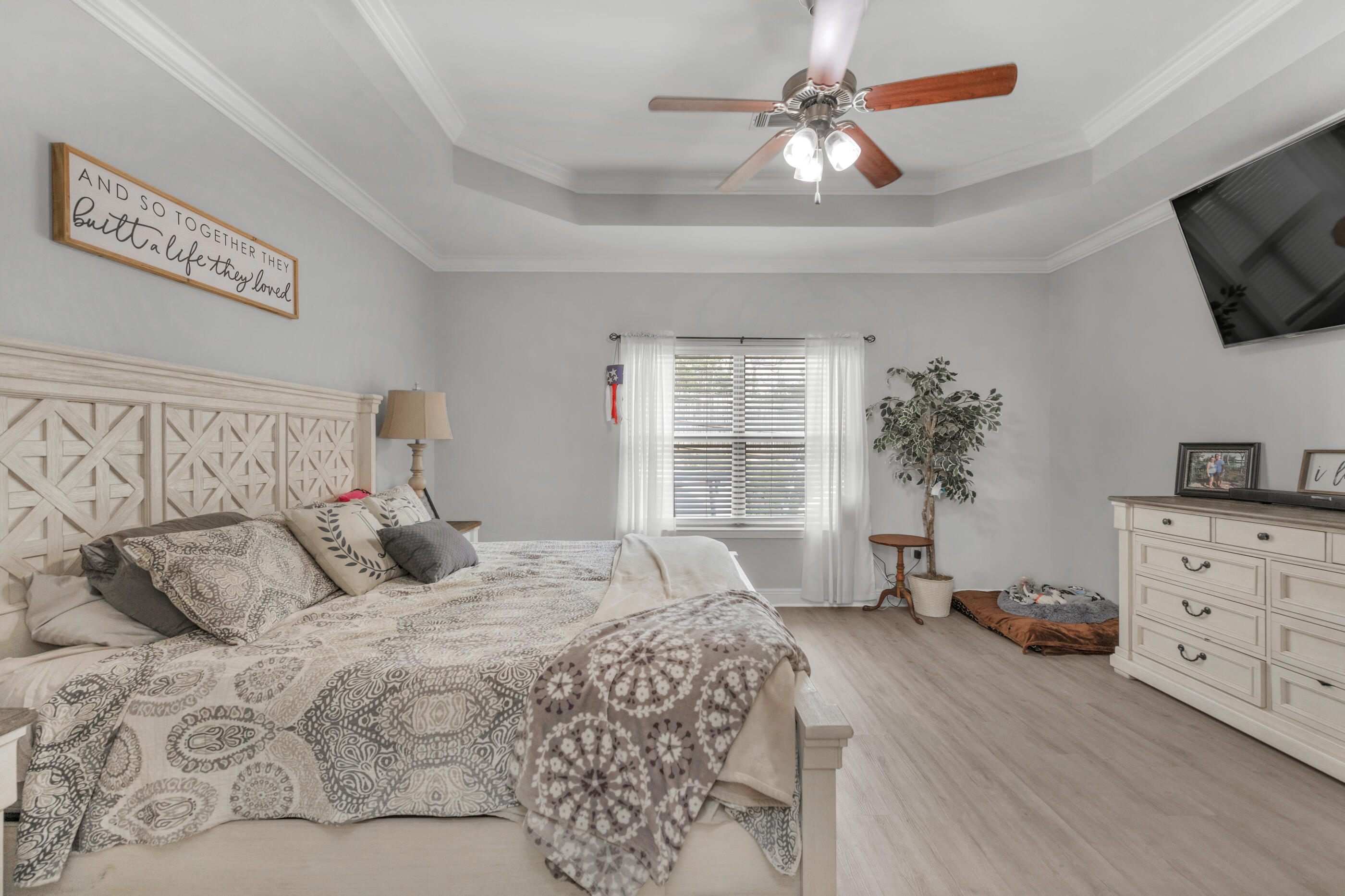 ROLLING RIDGE - Residential