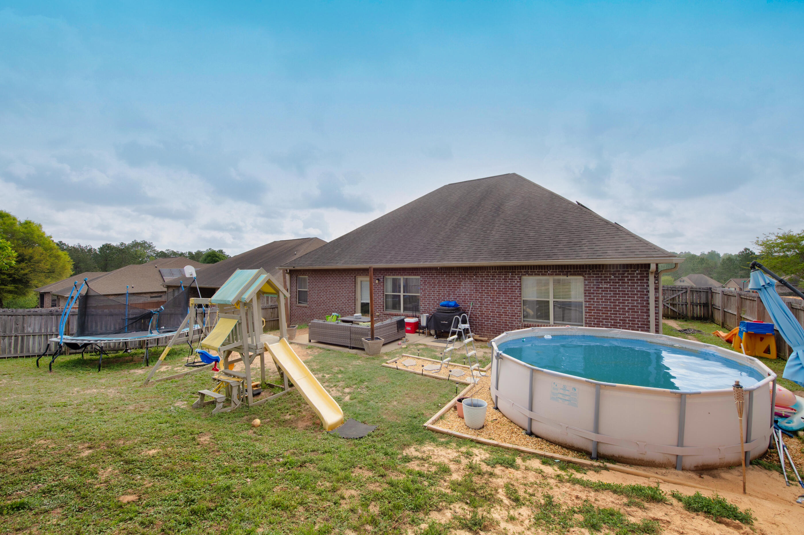 ROLLING RIDGE - Residential