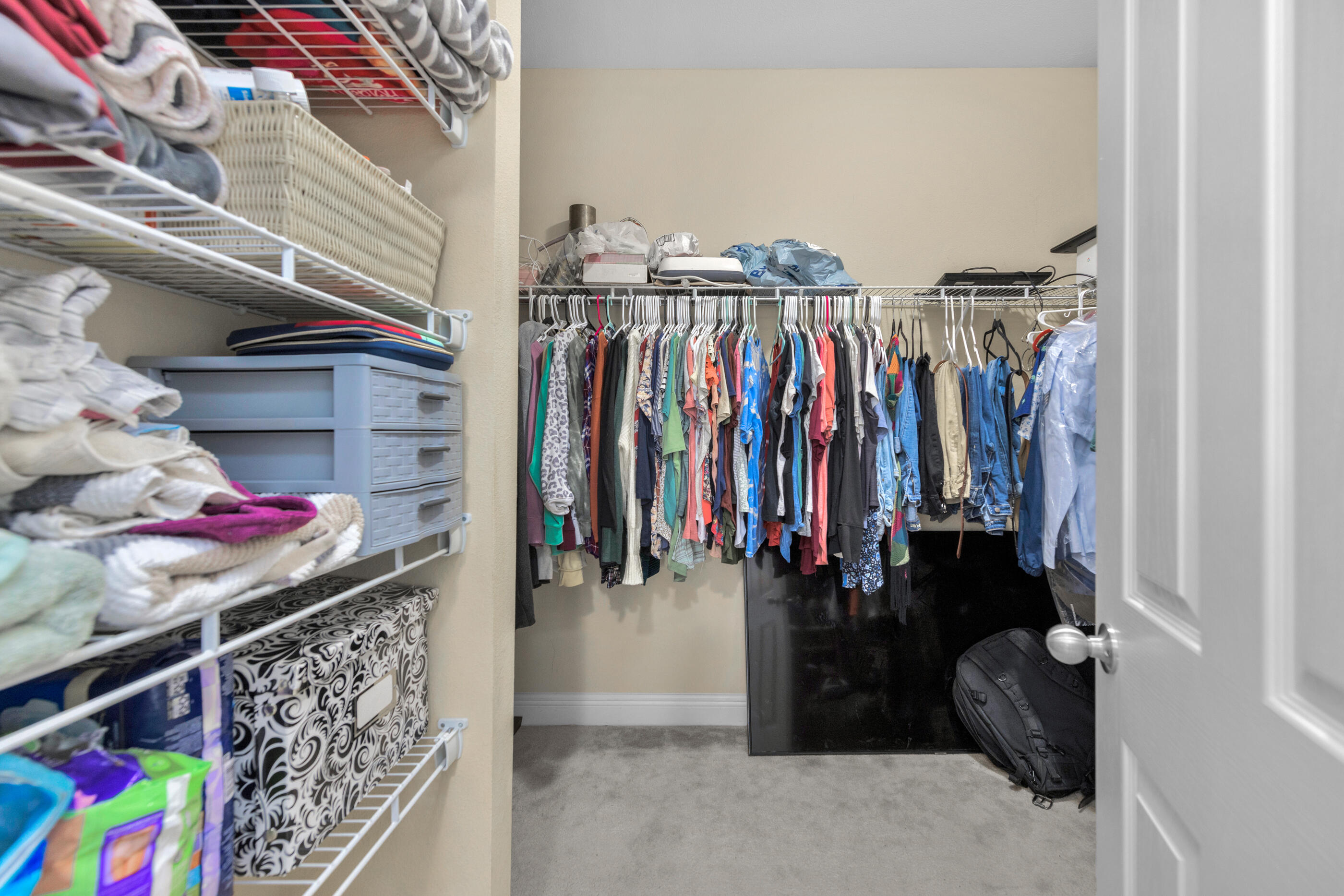 ROLLING RIDGE - Residential