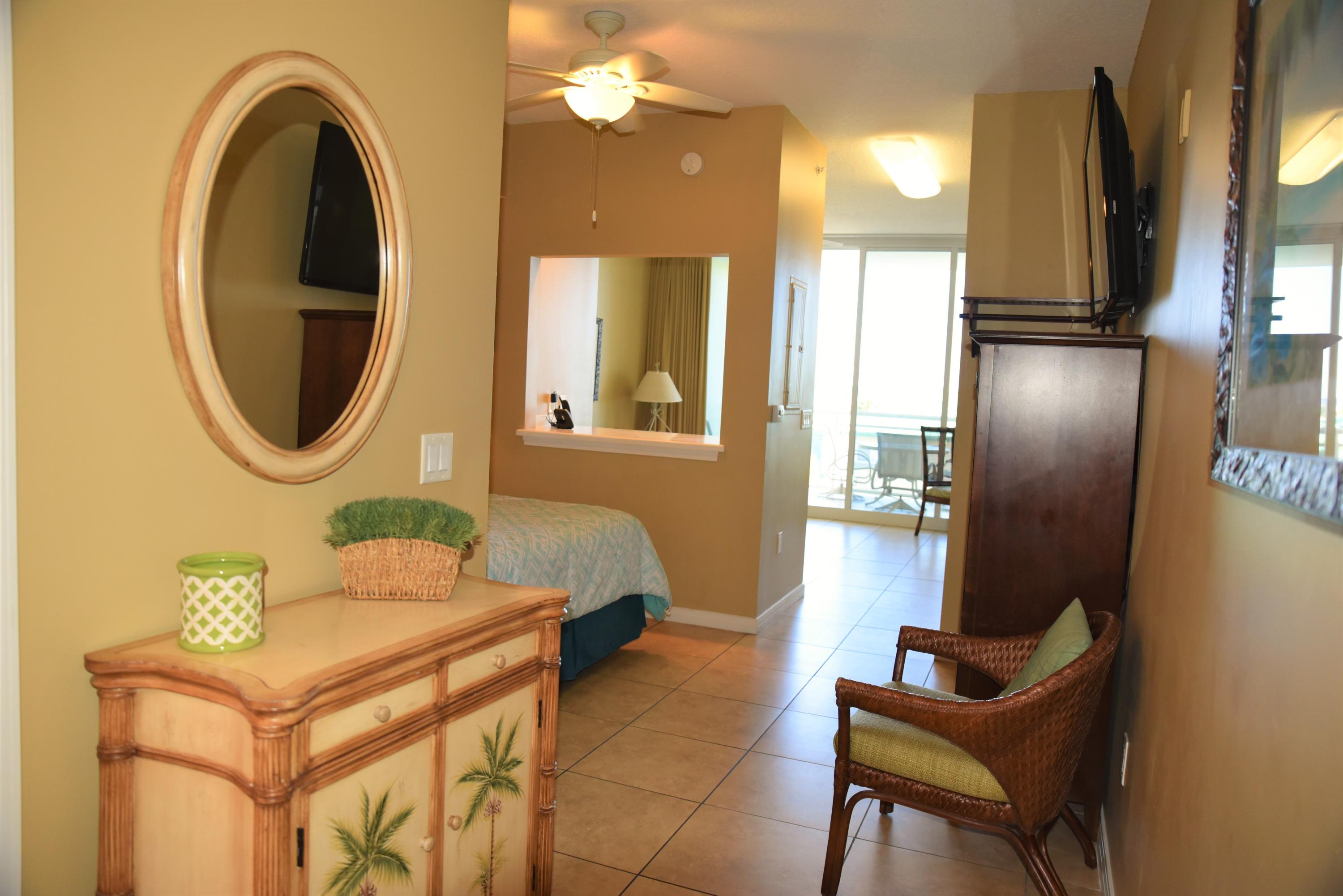 DESTIN WEST GULFSIDE VILLAS - Residential