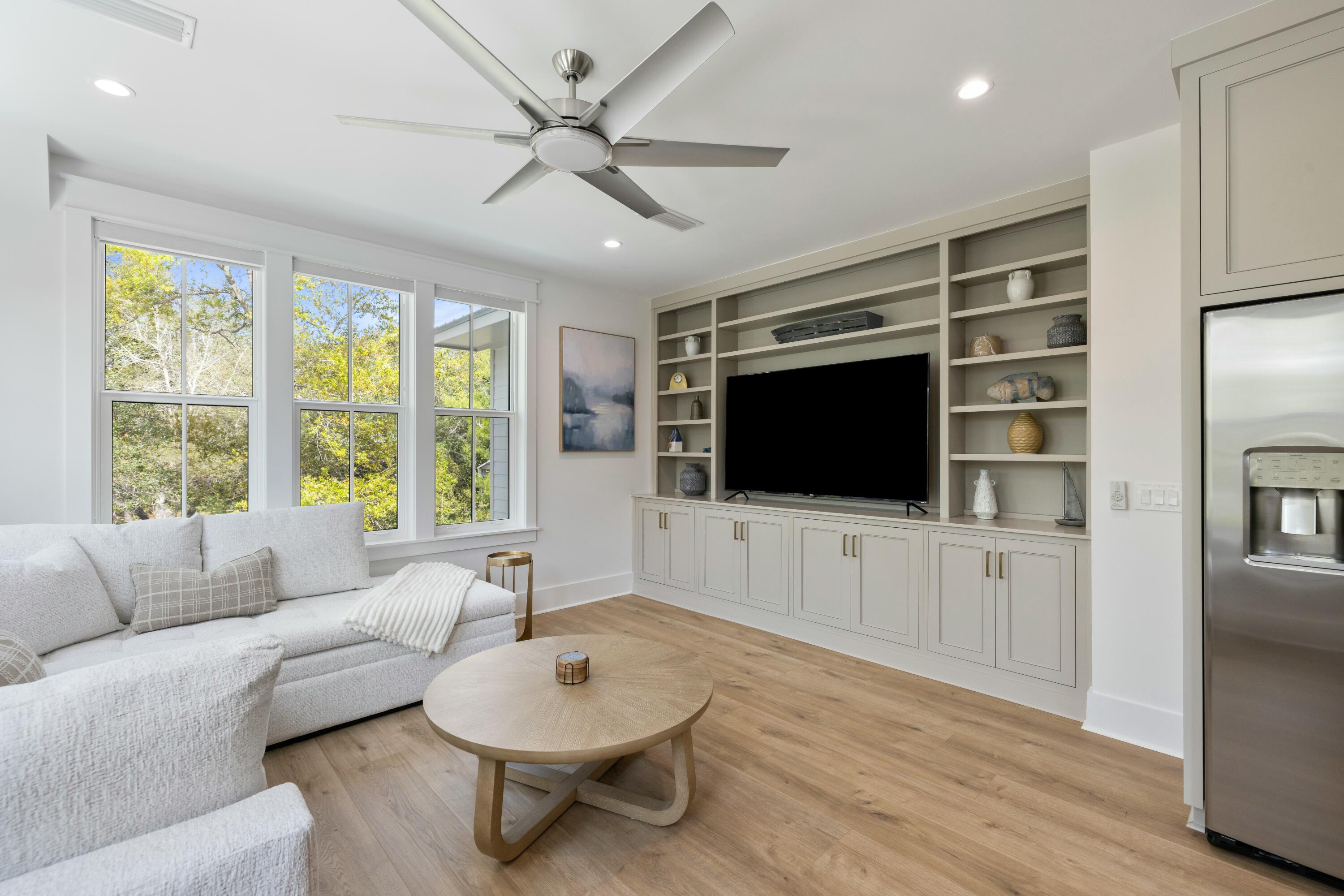 Magnolia S/D - Residential