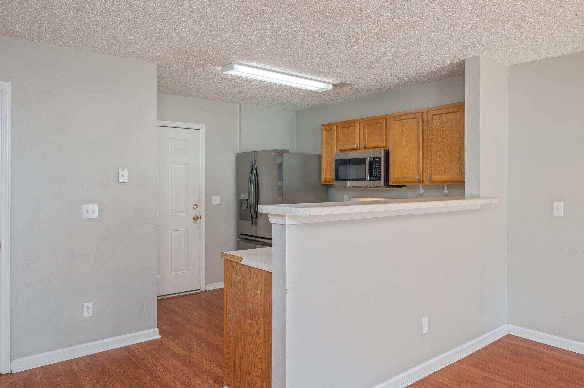 ROLLING PINES - Residential Lease
