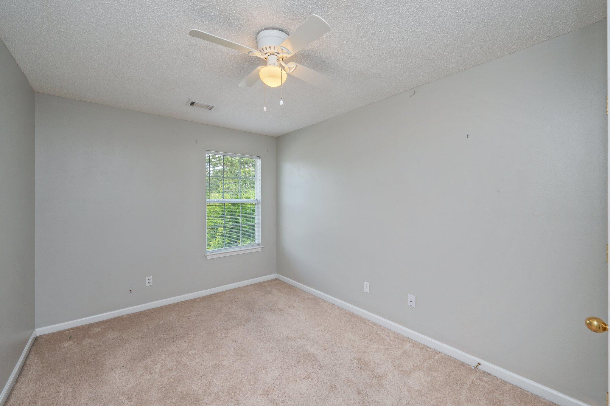ROLLING PINES - Residential Lease