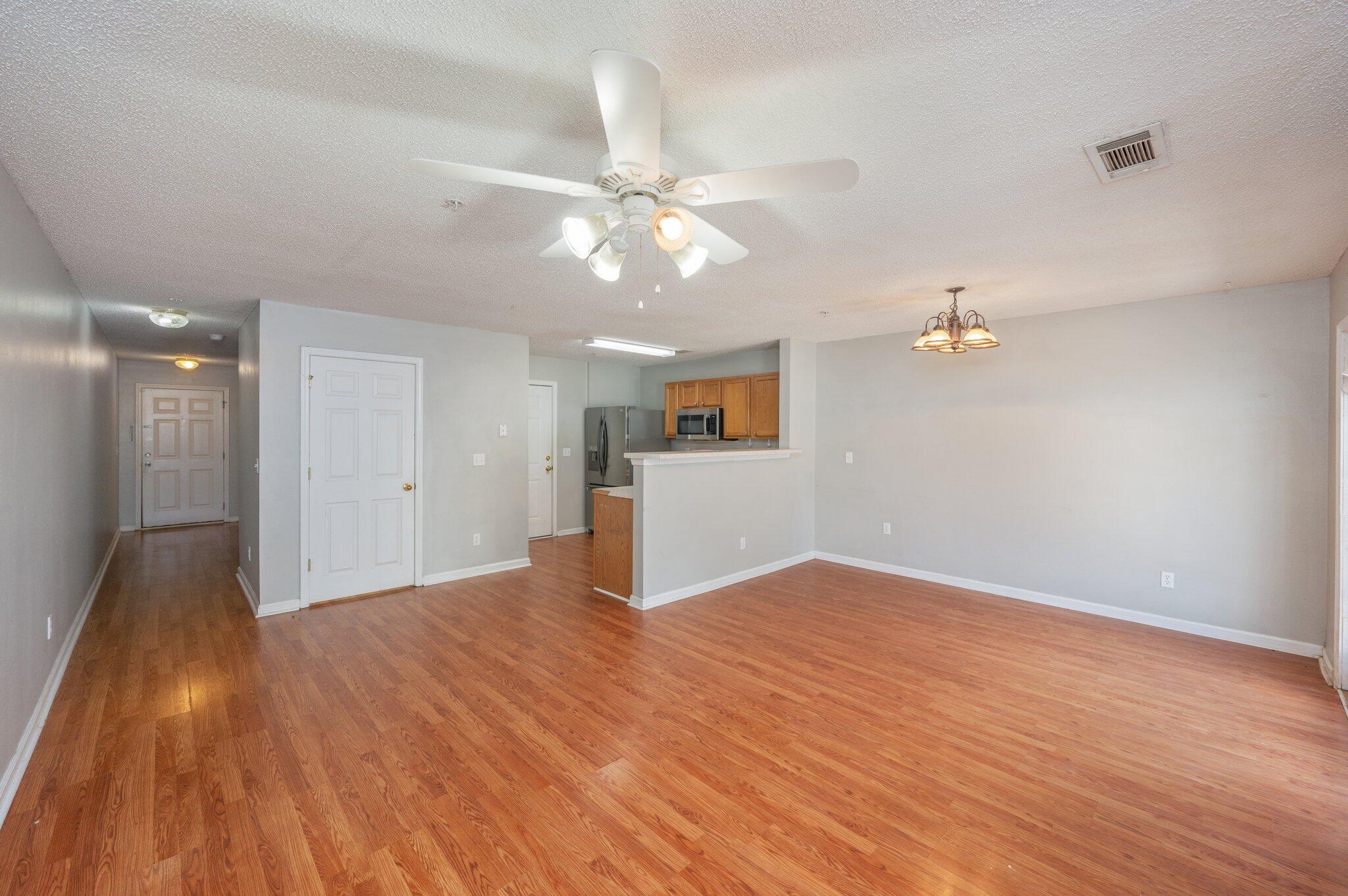 ROLLING PINES - Residential Lease