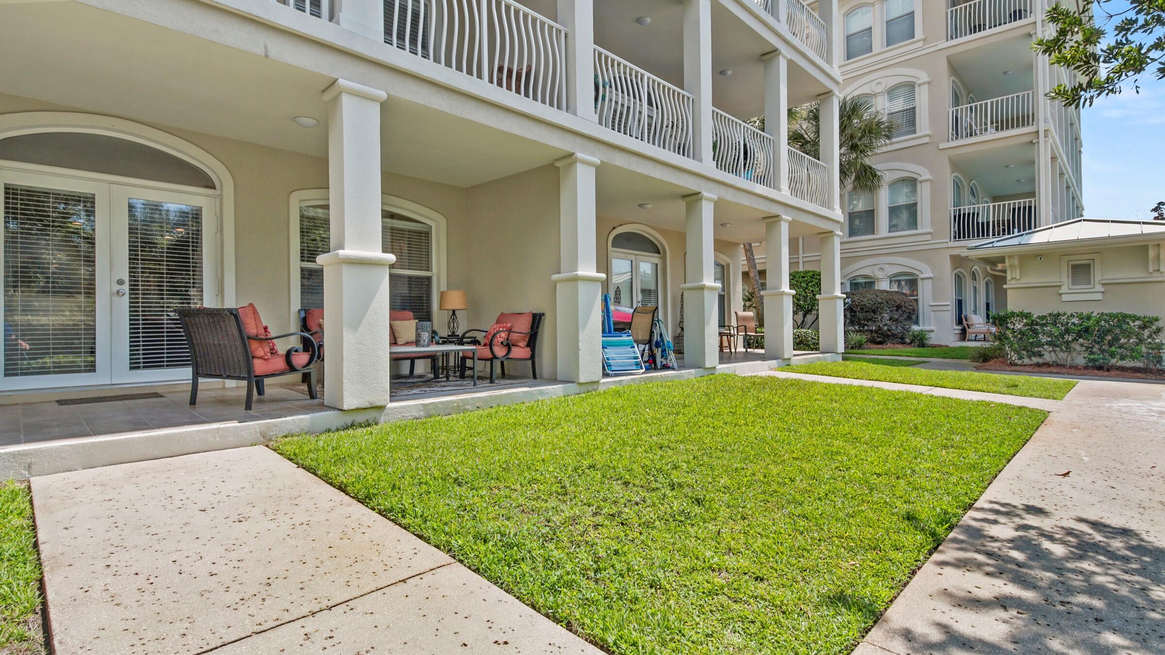 VILLAS AT SEAGROVE BEACH - Residential