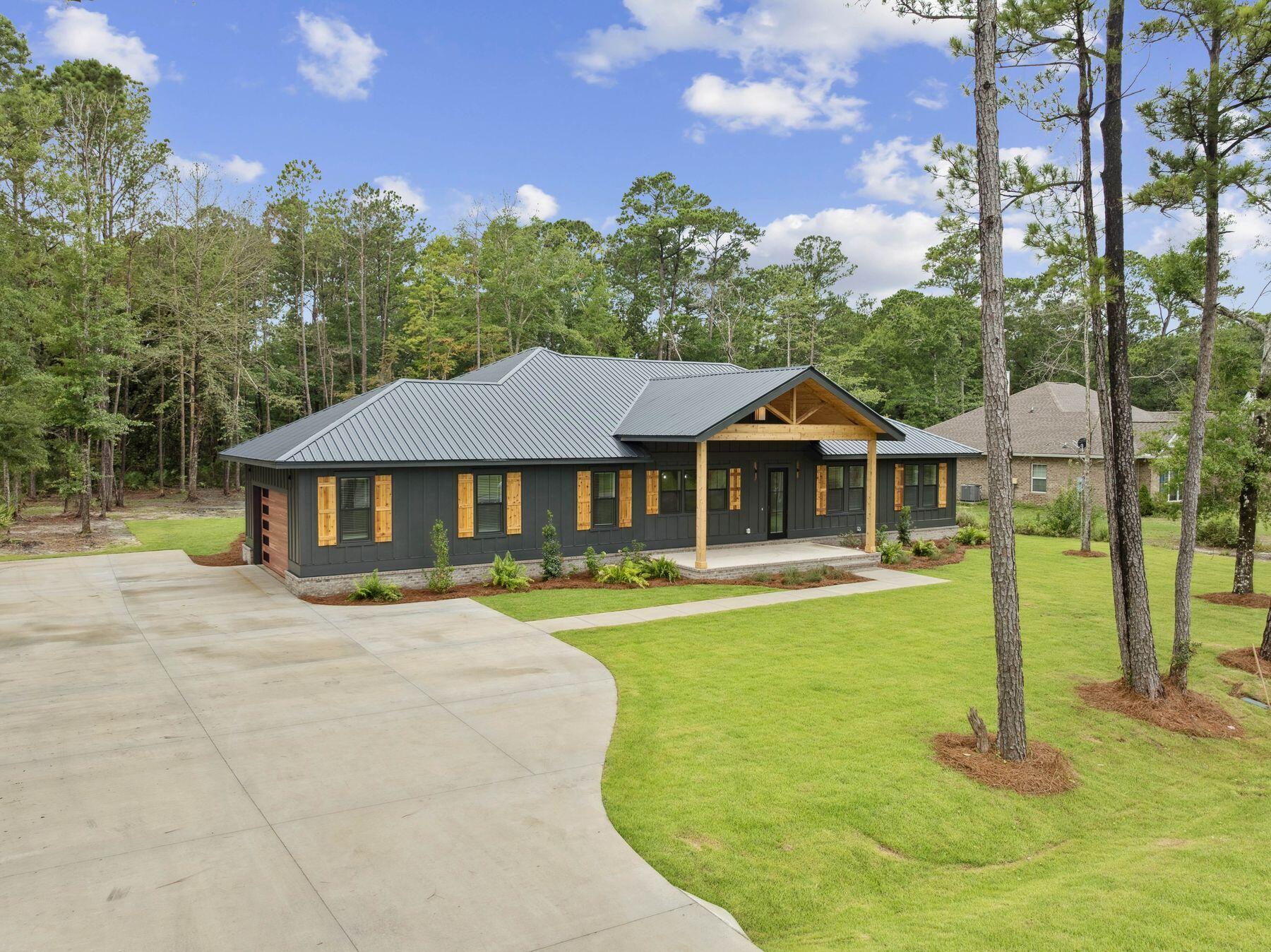 BAY GROVE - Residential