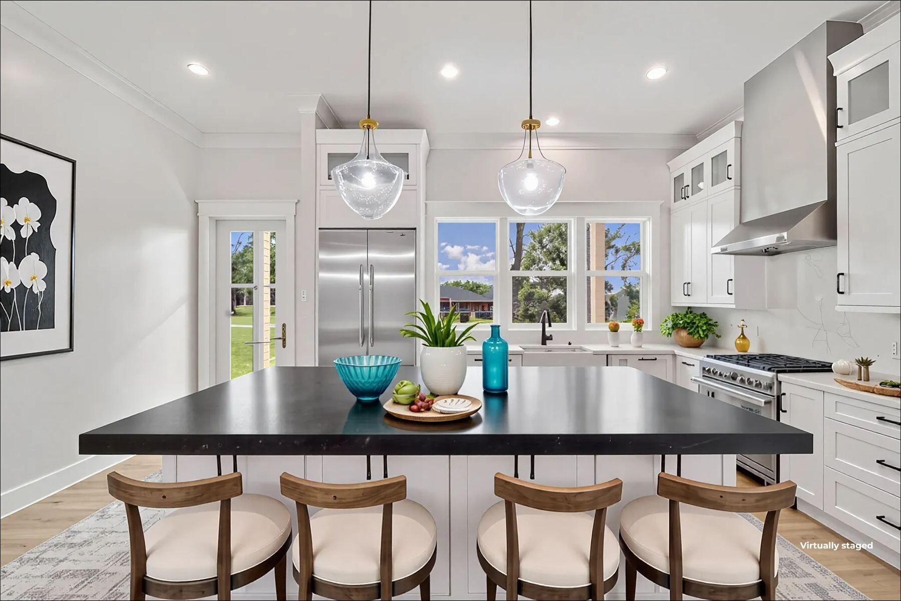 BAY GROVE - Residential