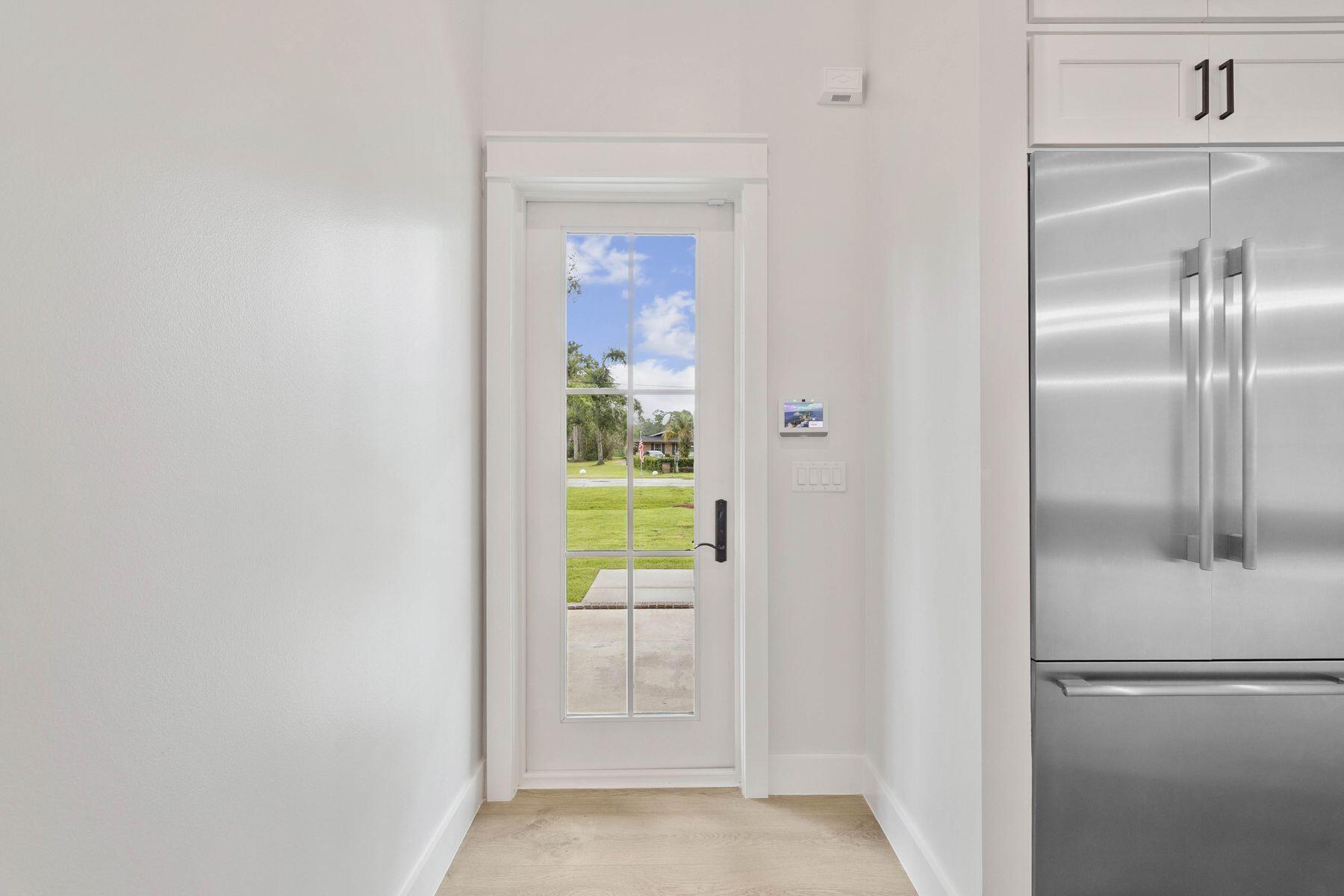 BAY GROVE - Residential