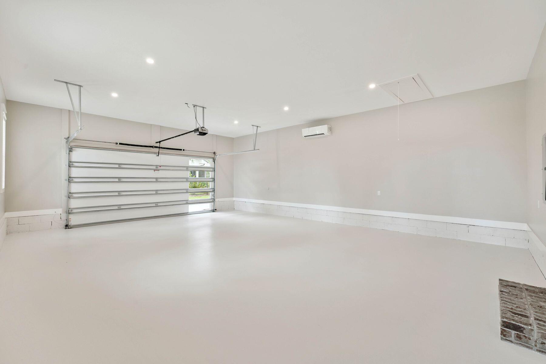 BAY GROVE - Residential