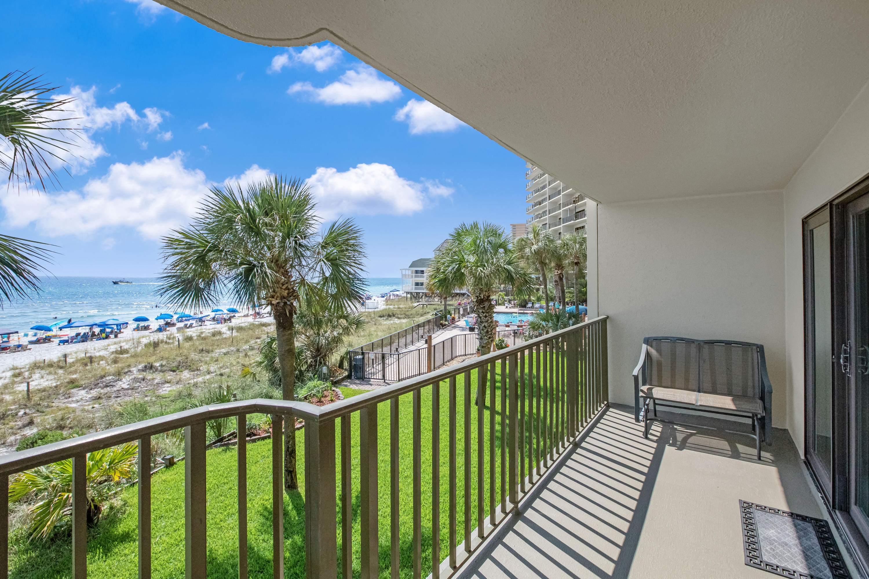 The Commodore - Residential