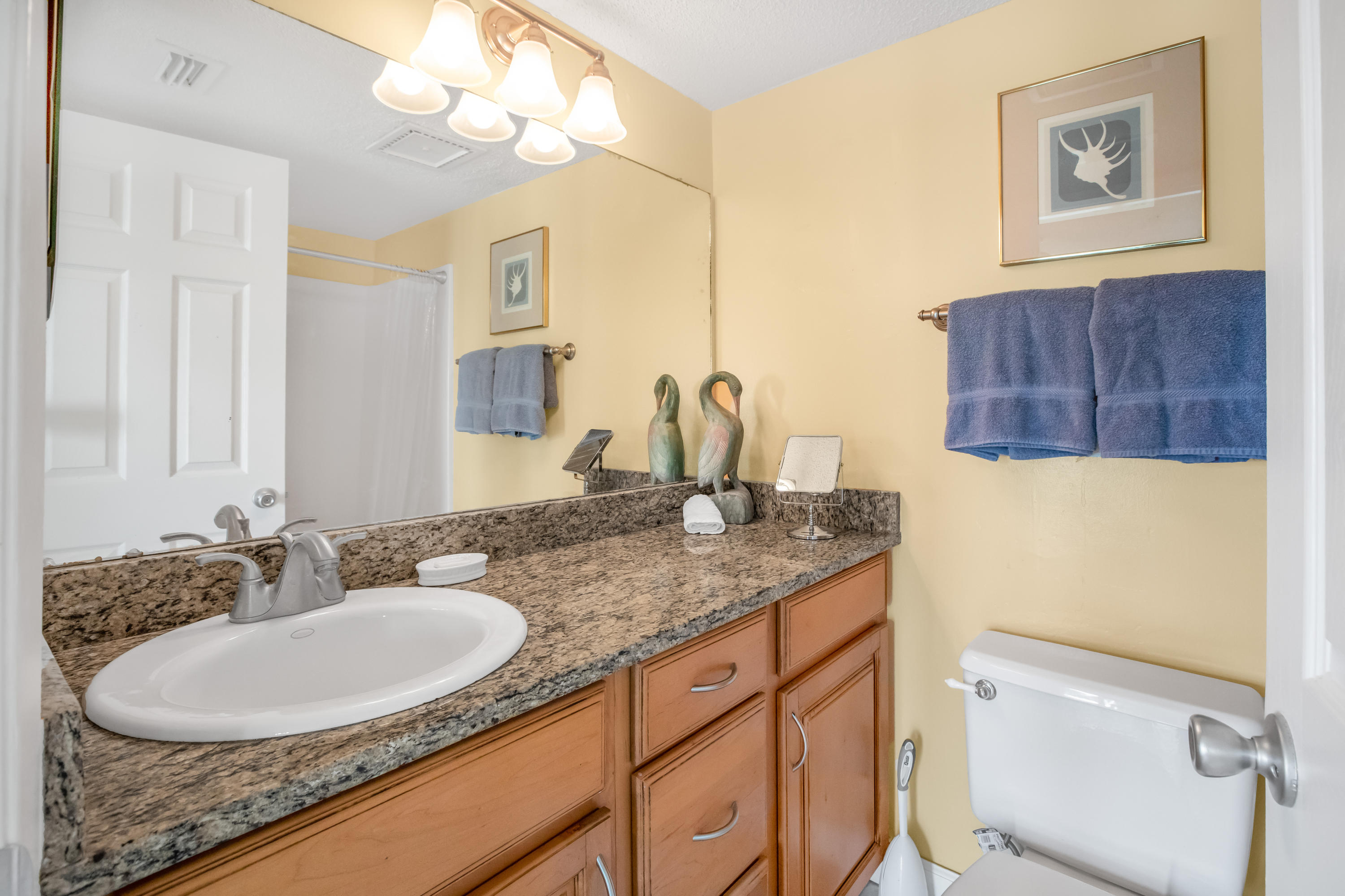 The Commodore - Residential