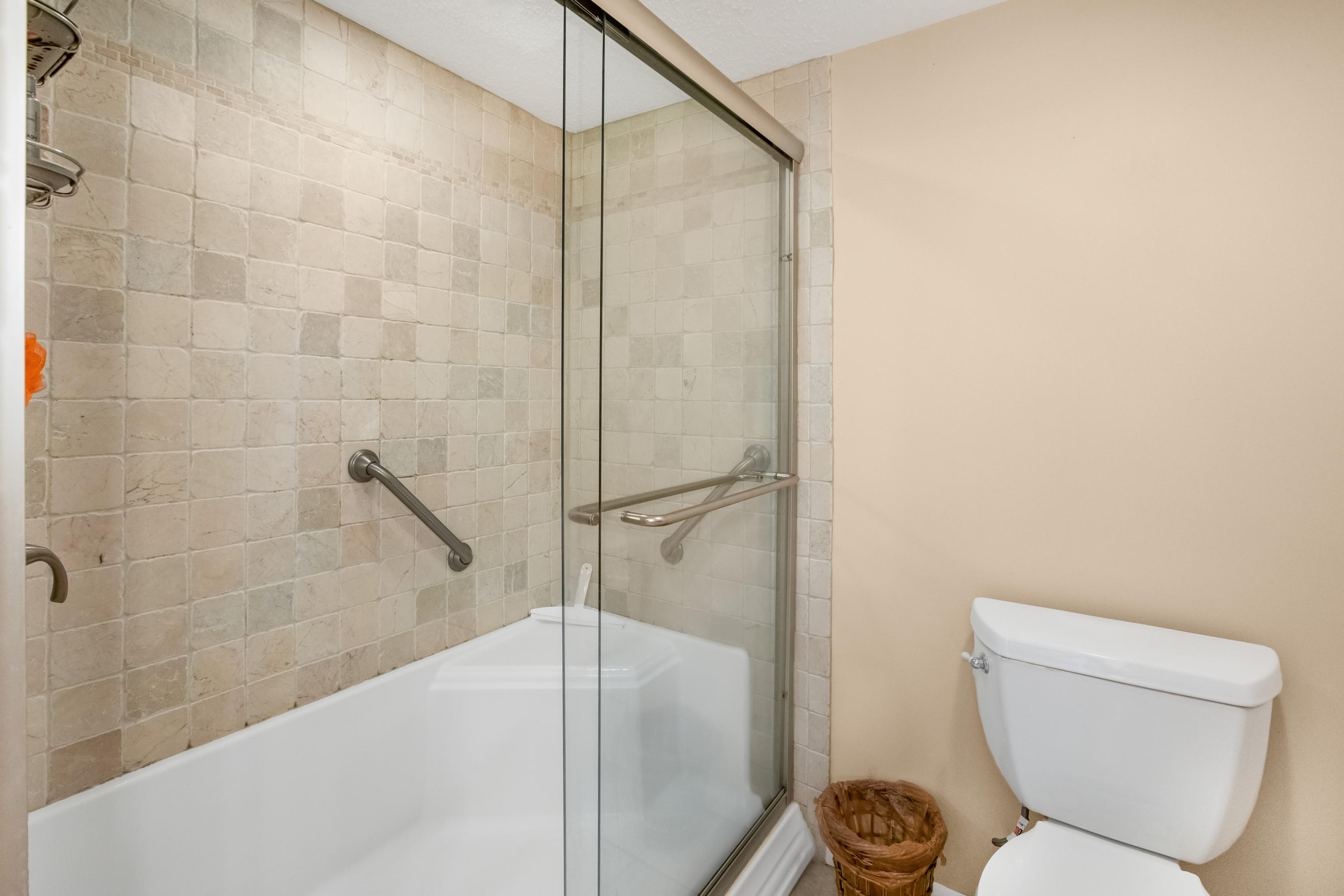 The Commodore - Residential