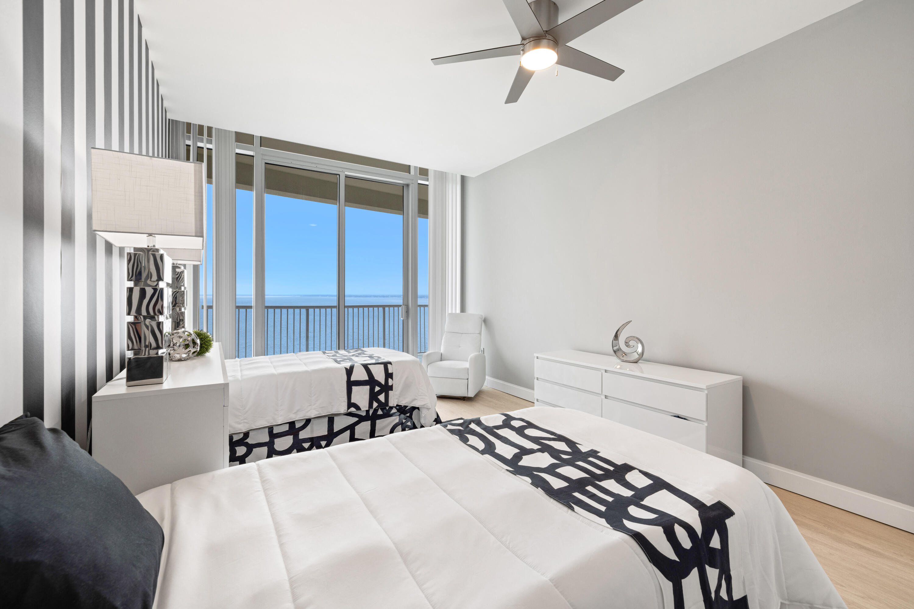 MARINA LANDING - Residential