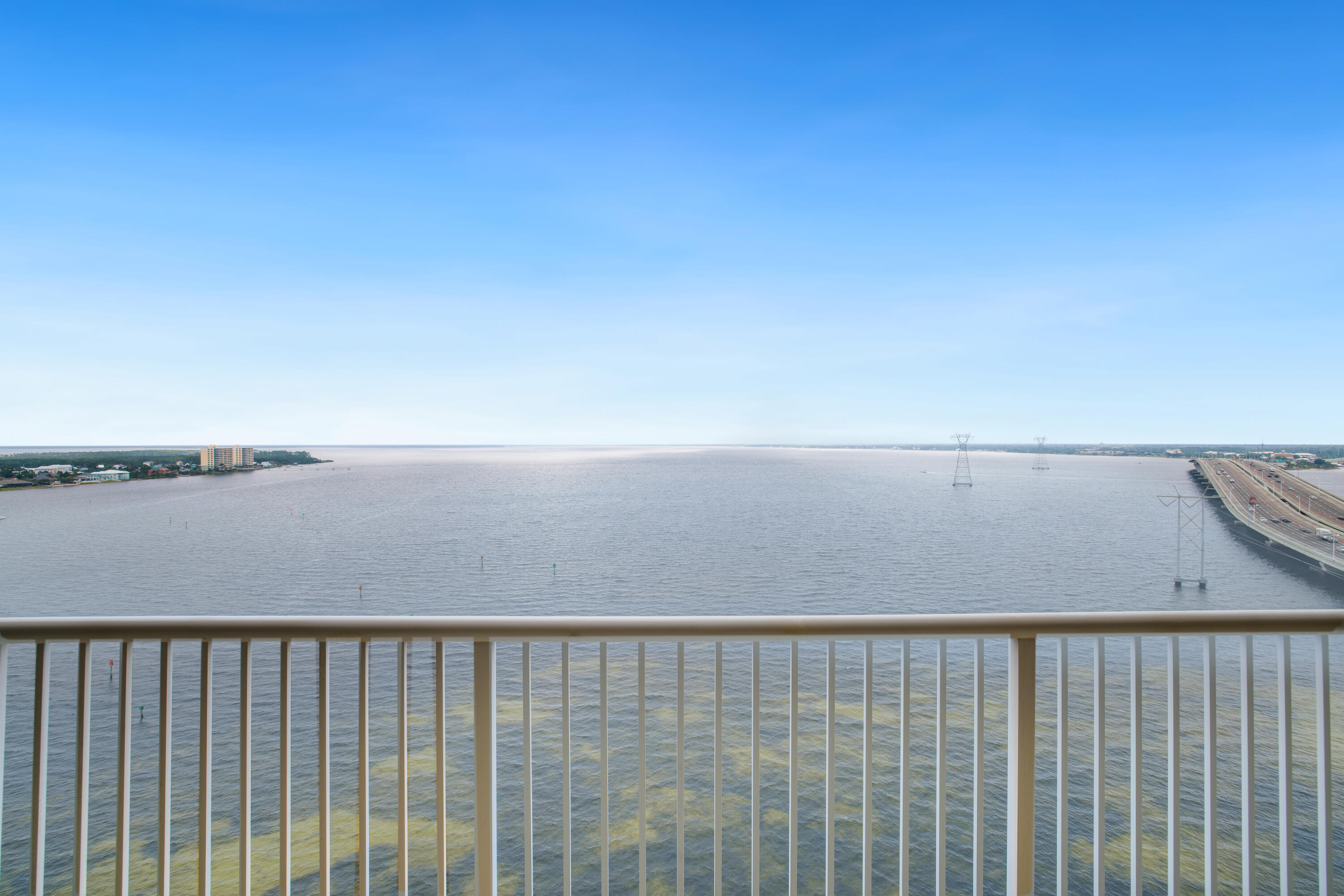 MARINA LANDING - Residential