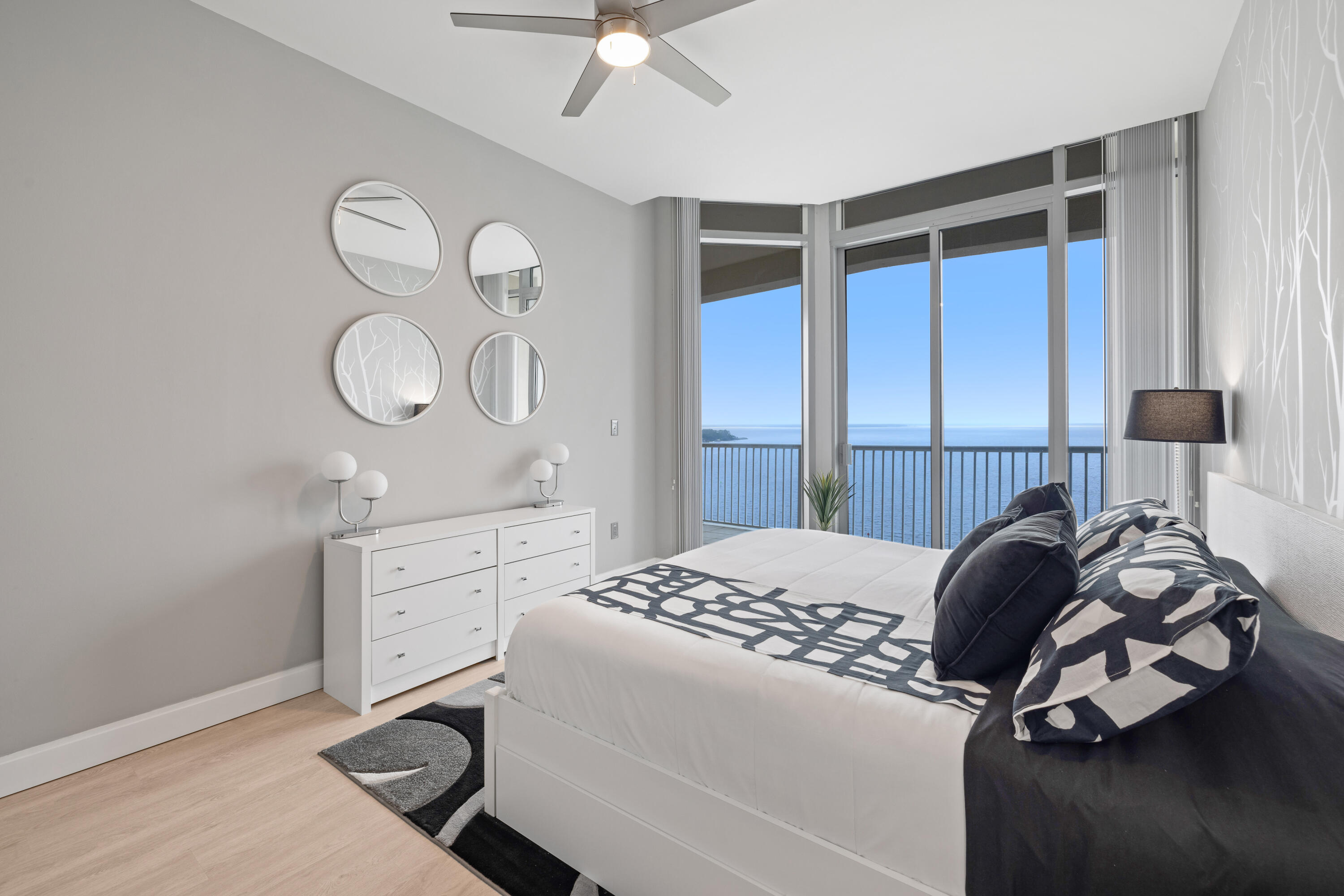 MARINA LANDING - Residential