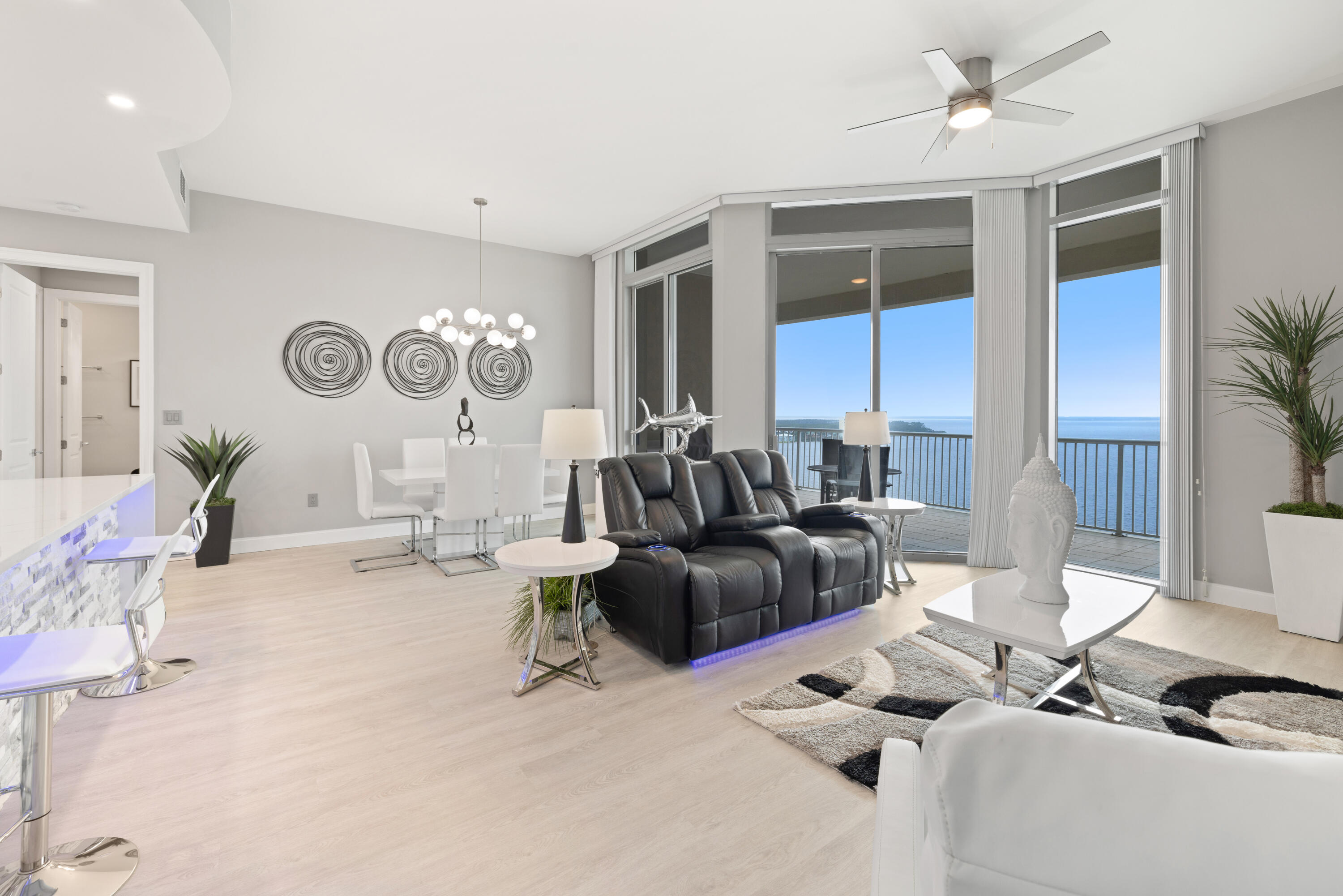 MARINA LANDING - Residential
