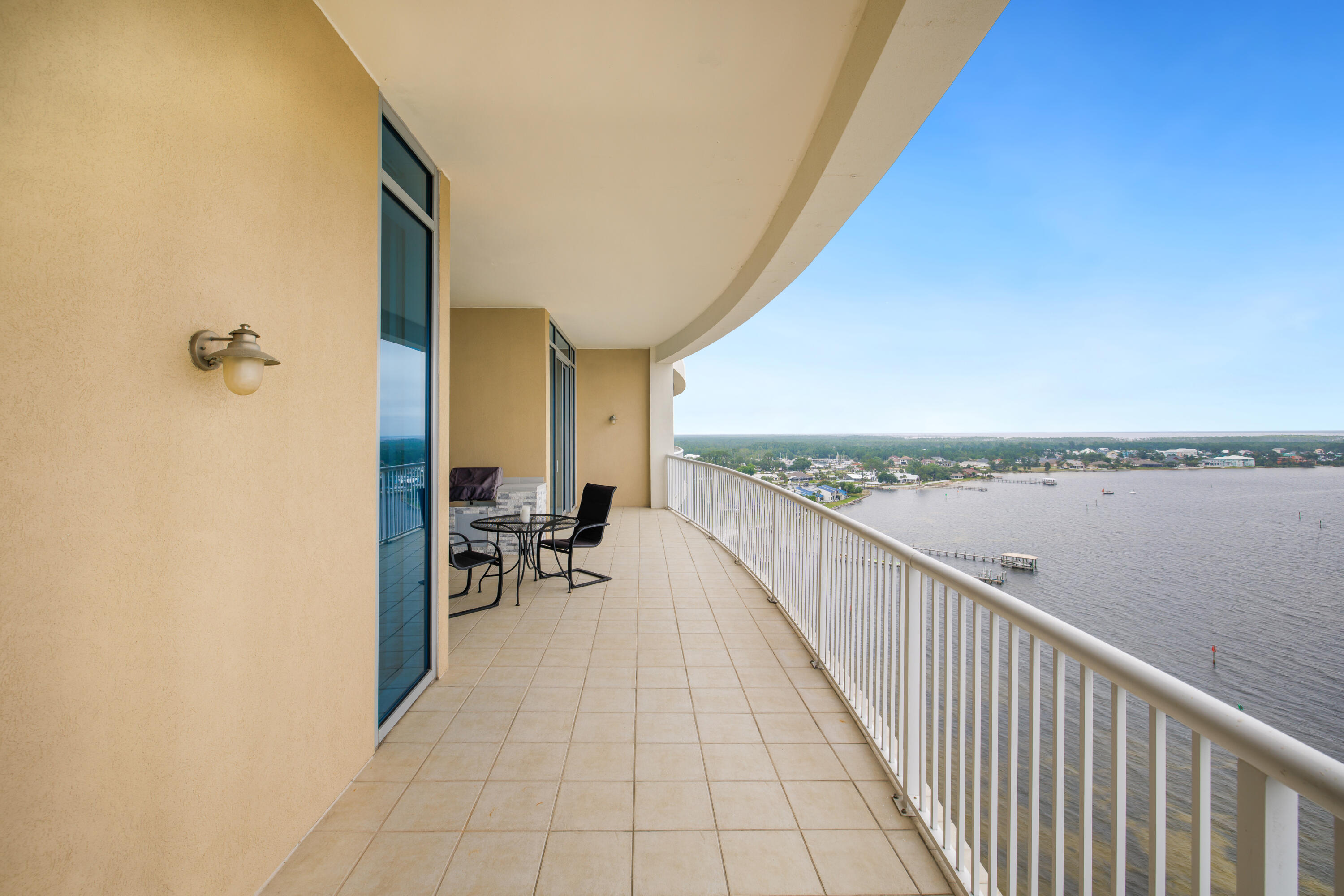 MARINA LANDING - Residential