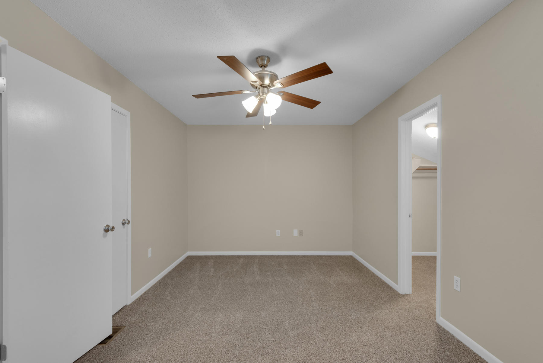 VIKING MANOR PH 1 - Residential