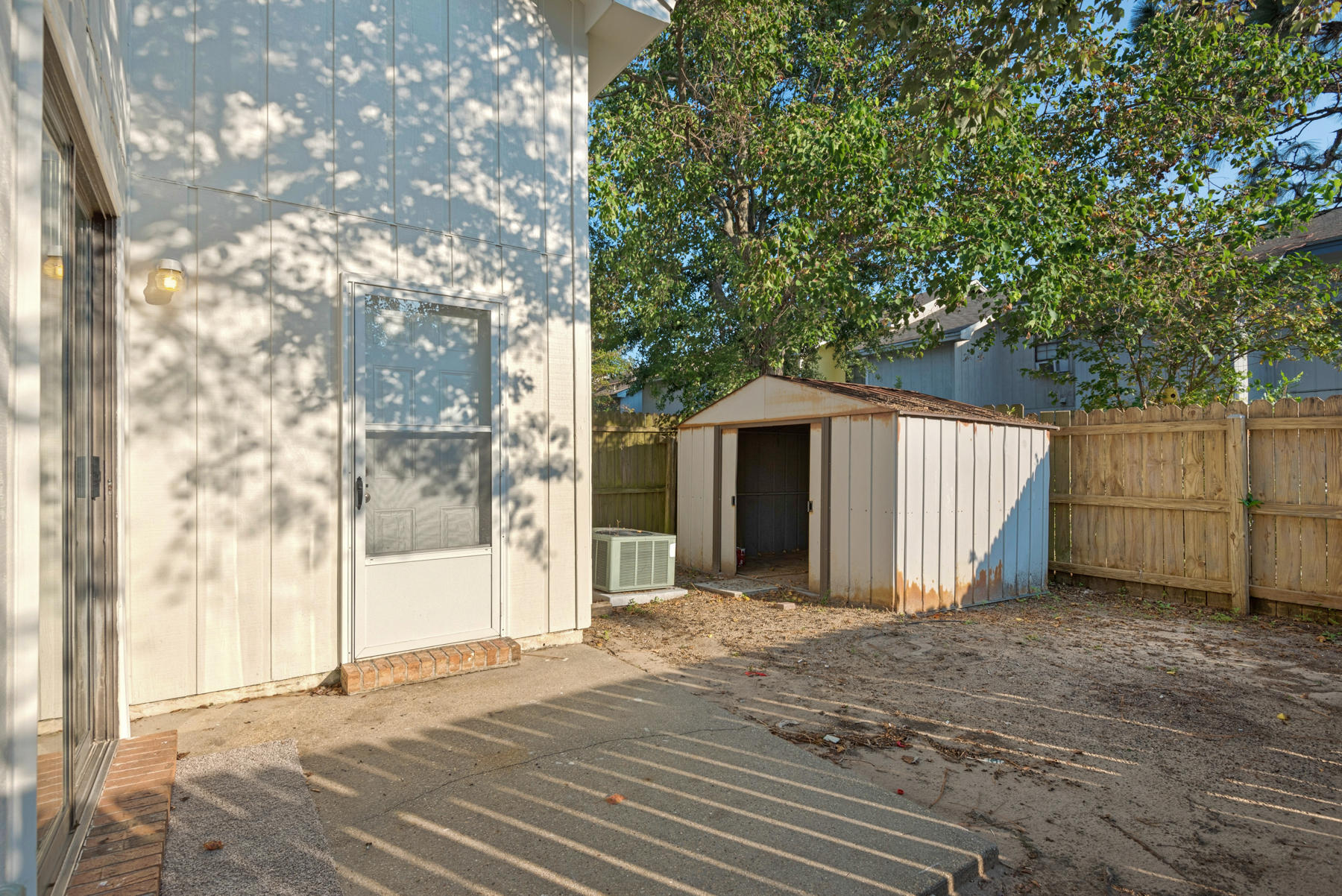 VIKING MANOR PH 1 - Residential