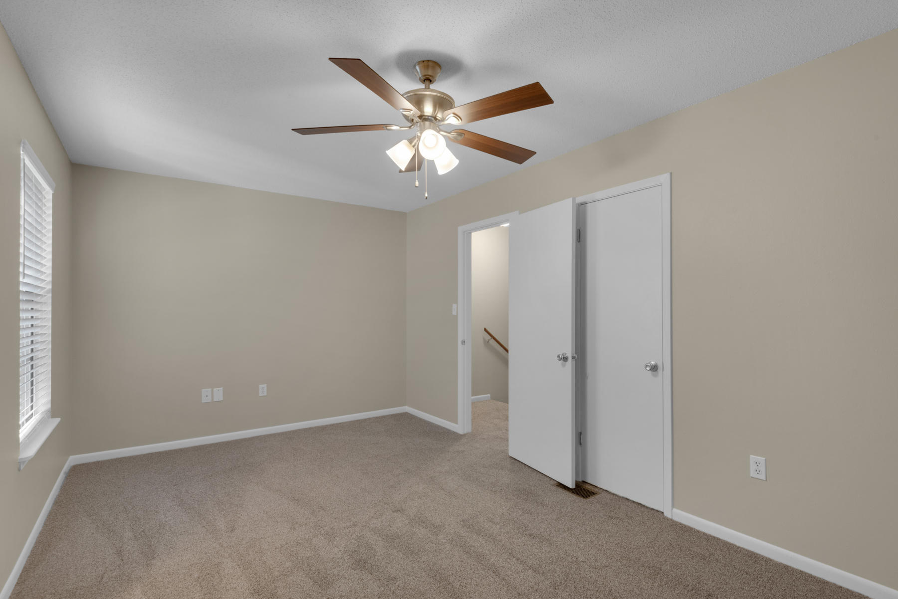 VIKING MANOR PH 1 - Residential