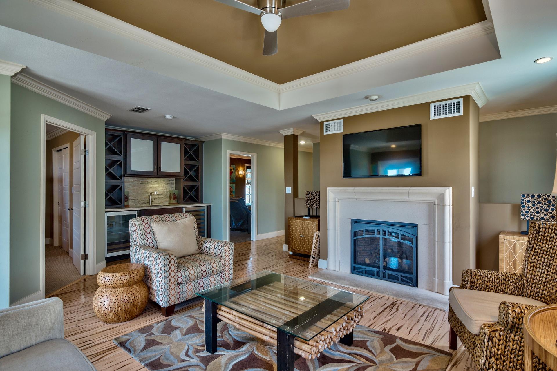 GULF SHORE MANOR - Residential