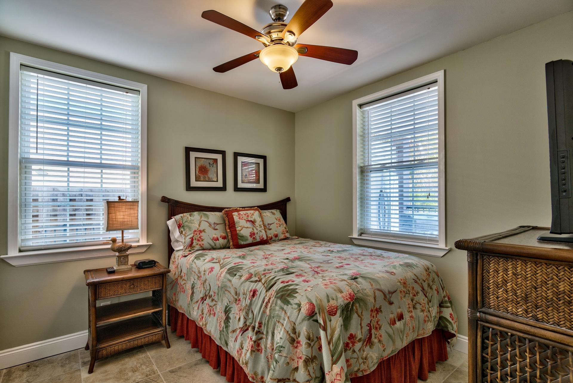 GULF SHORE MANOR - Residential
