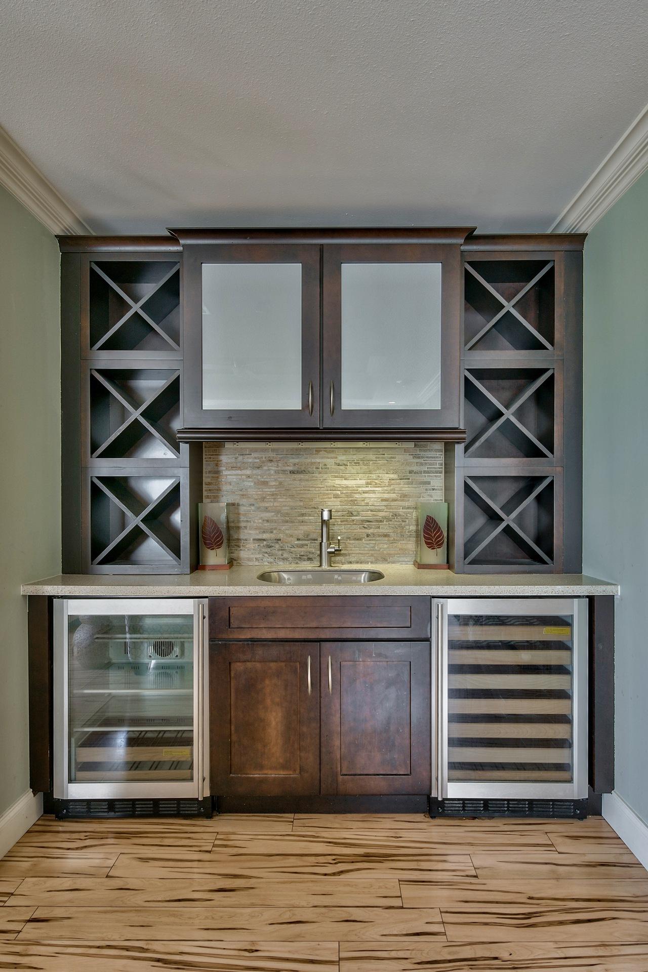 GULF SHORE MANOR - Residential