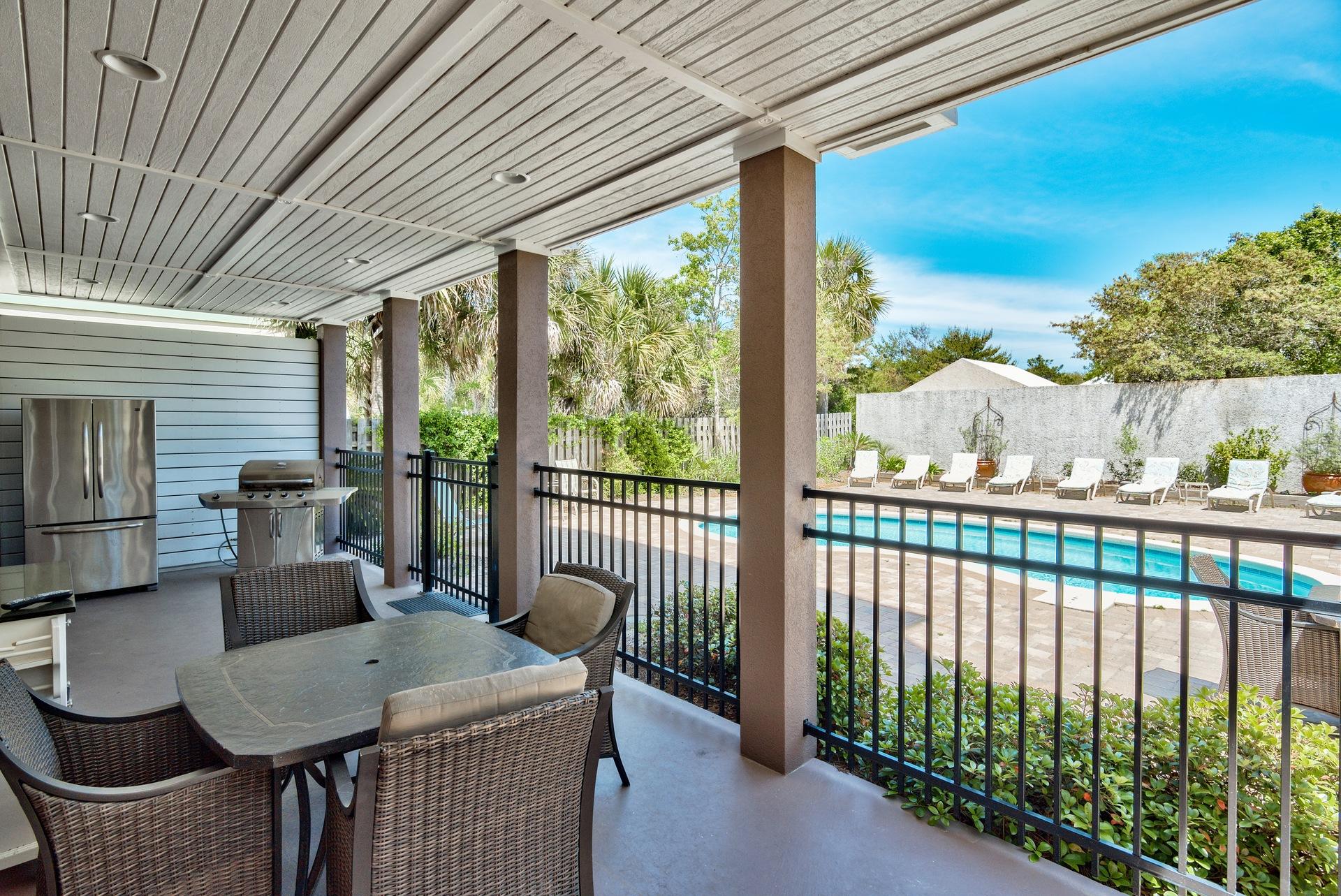 GULF SHORE MANOR - Residential
