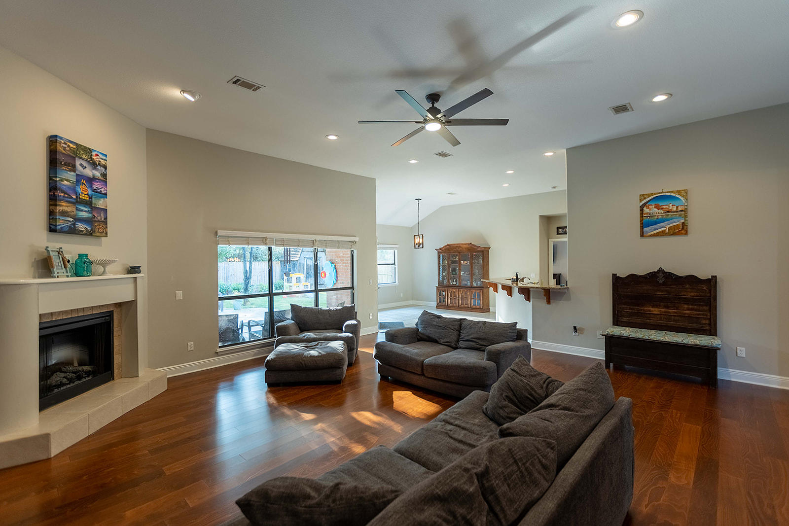 GRAND BAY ESTATES - Residential