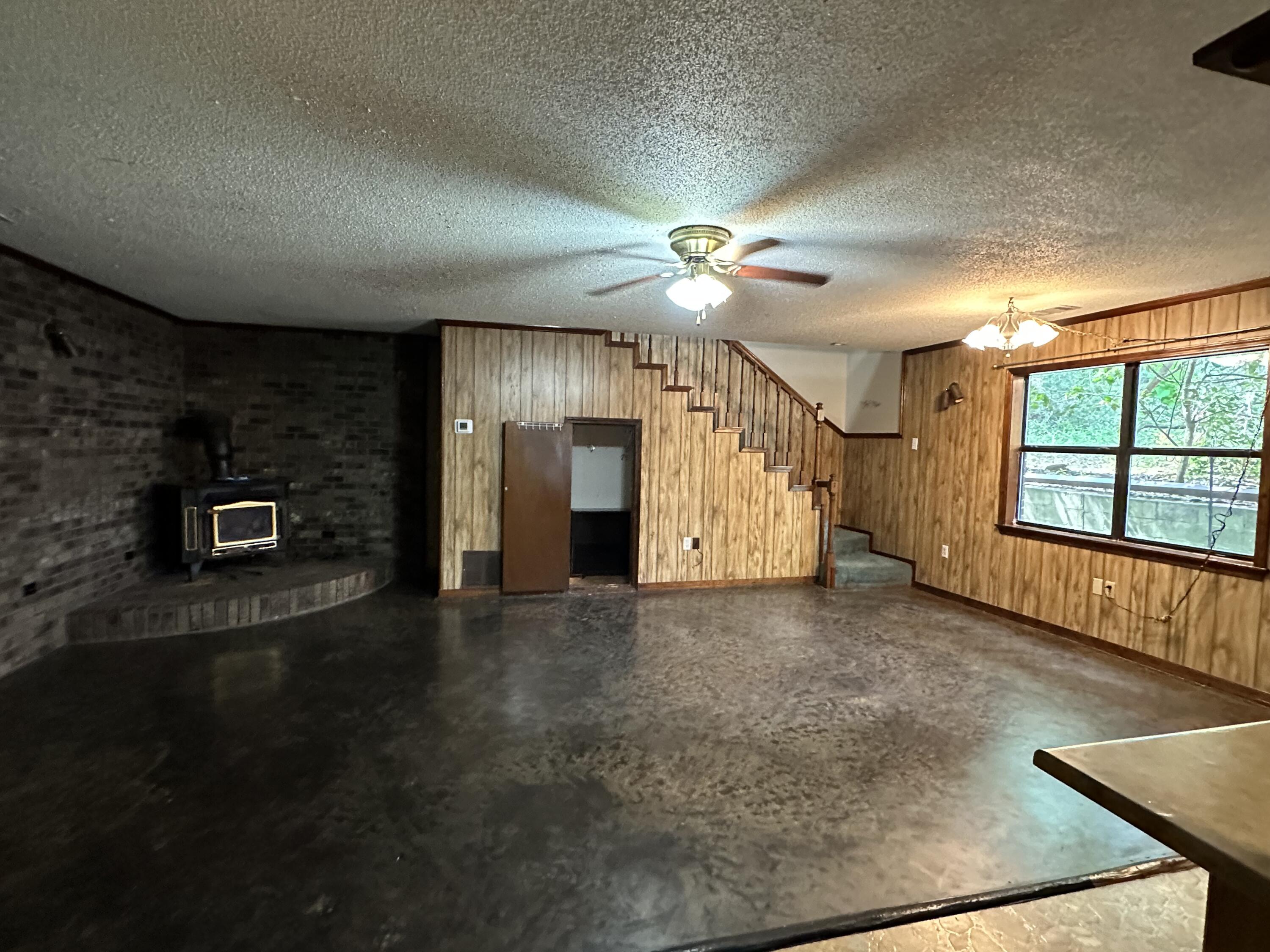 NO RECORDED SUBDIVISION - Residential